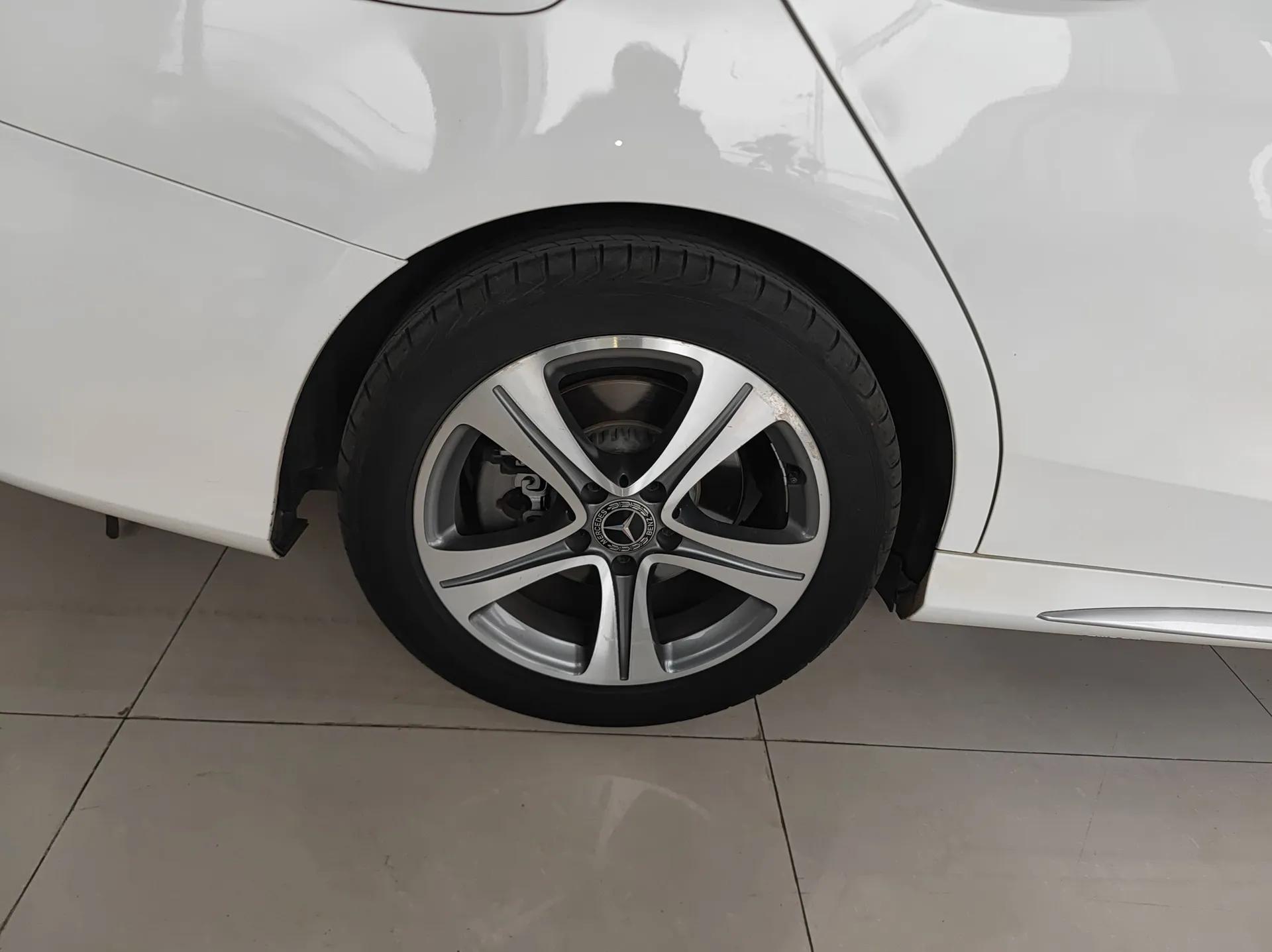 Mercedes-Benz C-Class 2019 C 260 L Sport Edition — миниатюра 10