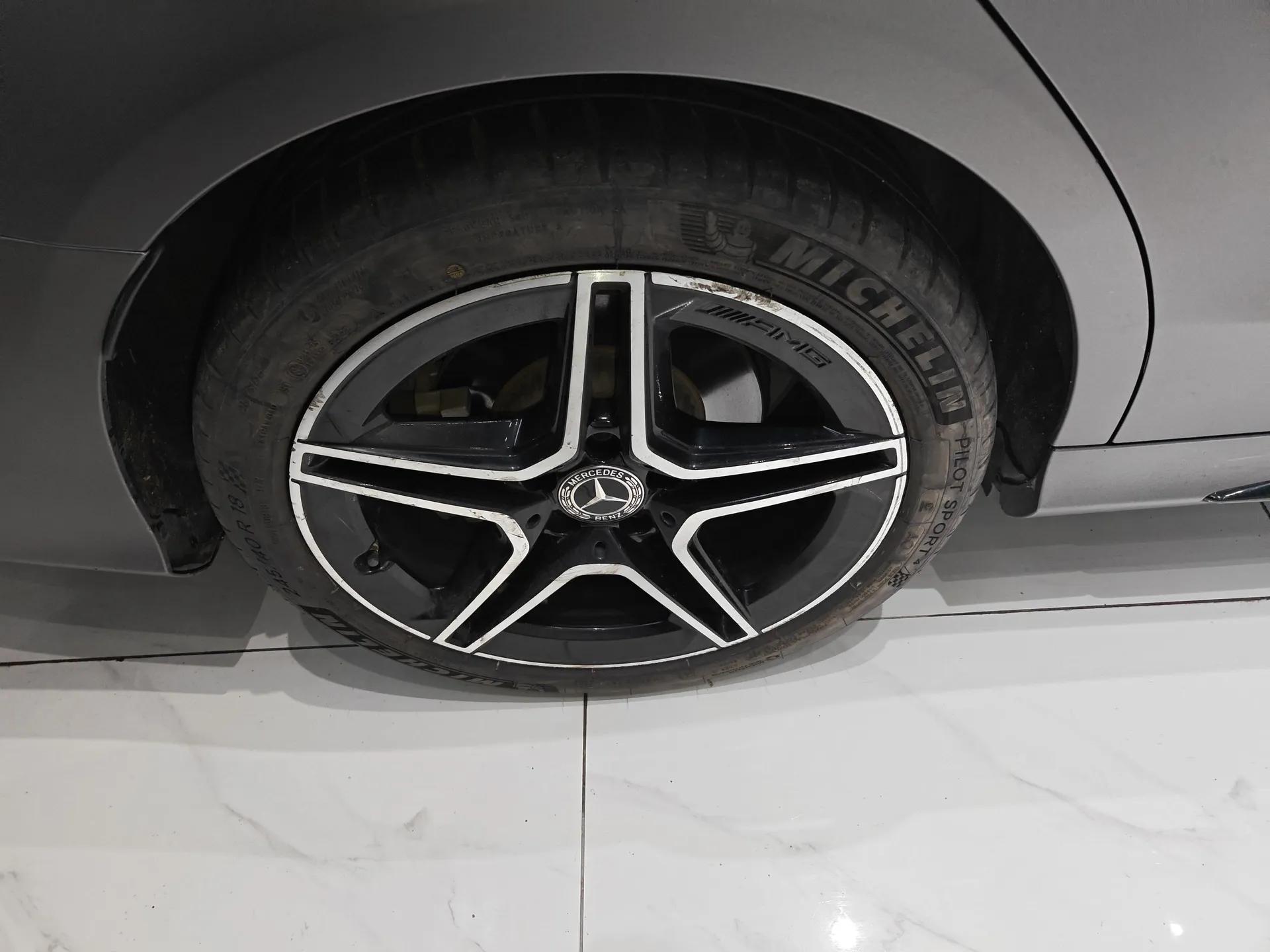 Mercedes-Benz C-Class 2021 C 260 L Sport Edition Star Collection — миниатюра 10