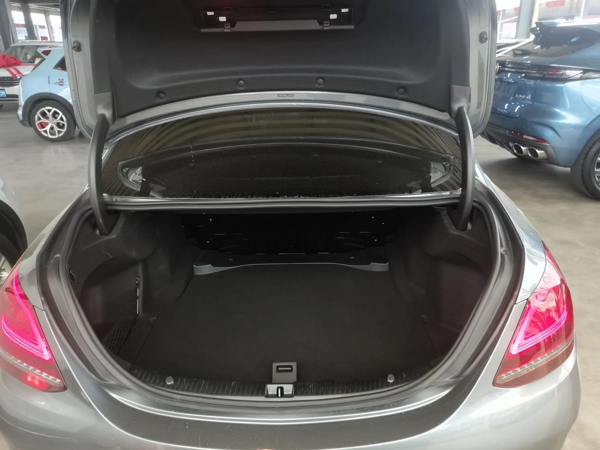 Mercedes-Benz C-Class 2020 C 260 L Sport Edition — миниатюра 25