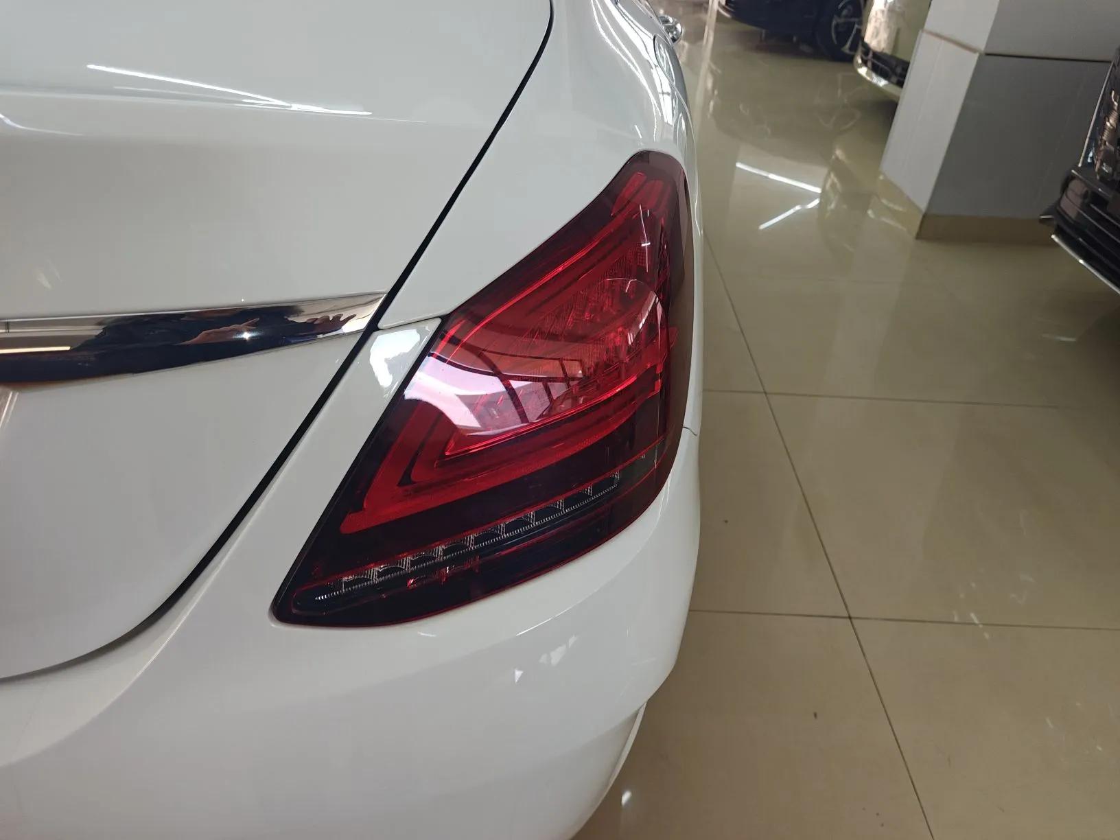 Mercedes-Benz C-Class 2021 C 200 L Fashion Edition Sport Version — миниатюра 7