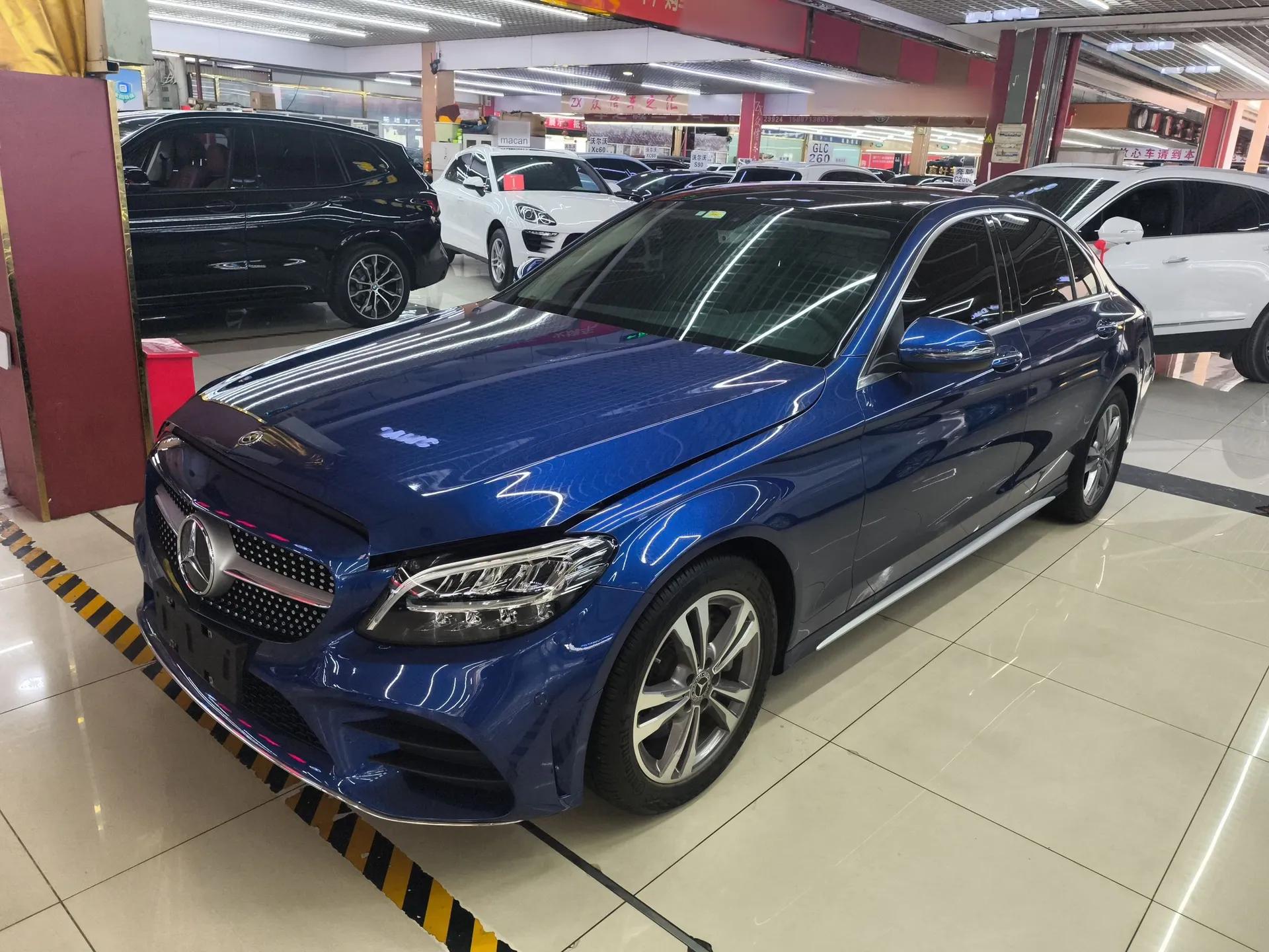 Mercedes-Benz C-Class 2021 C 200 L Fashion Edition Sport Version — миниатюра 1