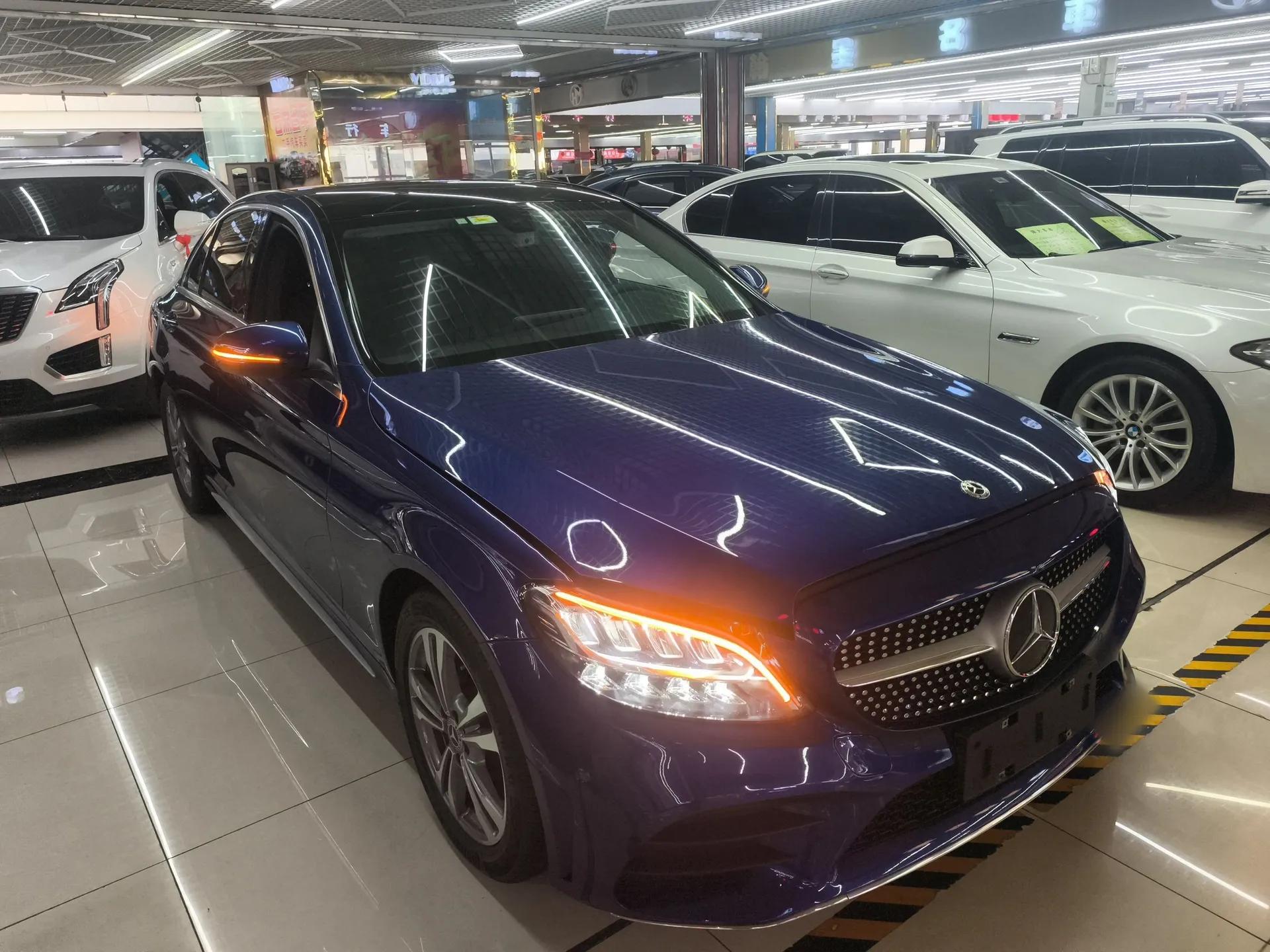 Mercedes-Benz C-Class 2021 C 200 L Fashion Edition Sport Version — миниатюра 3