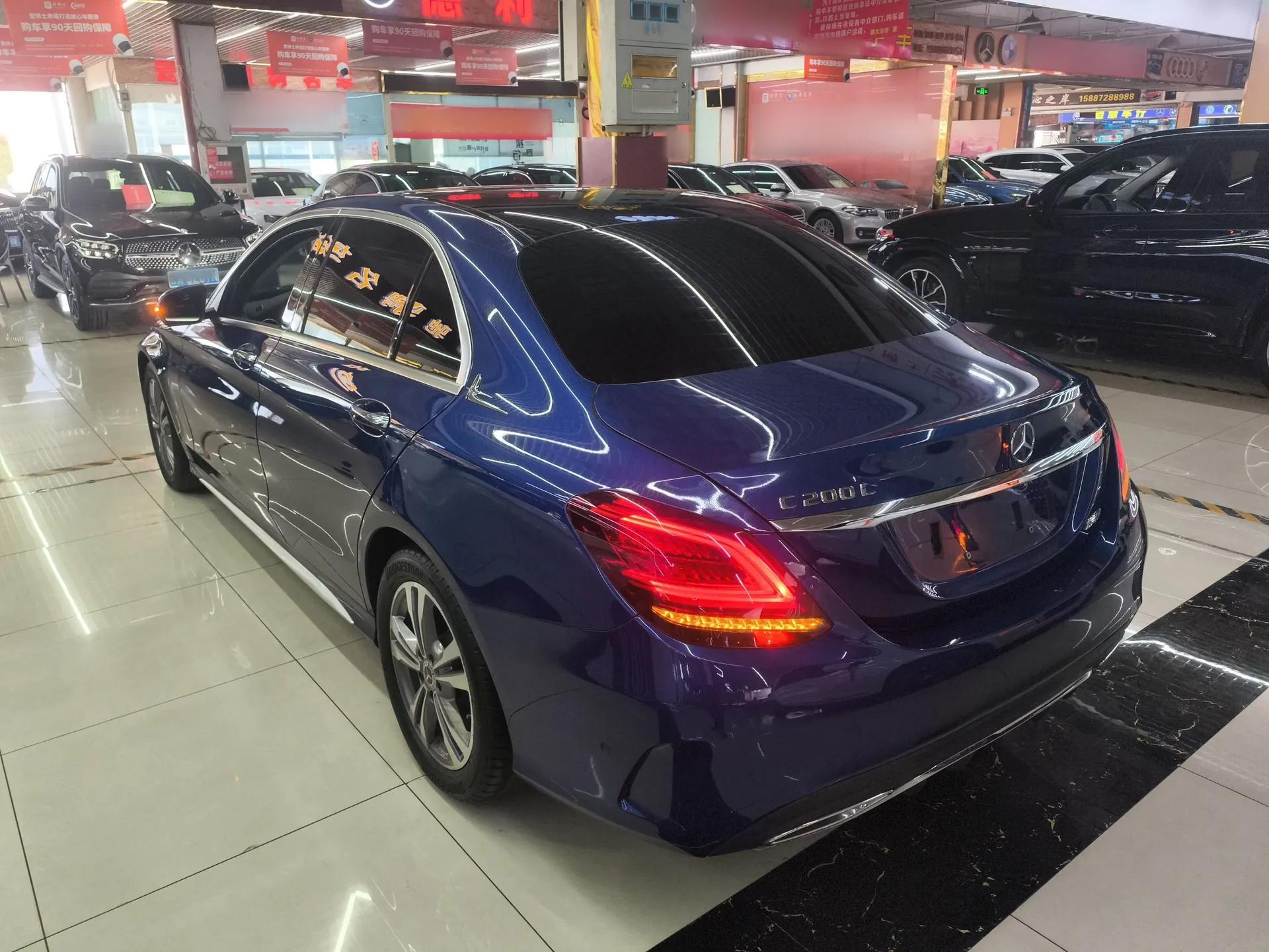 Mercedes-Benz C-Class 2021 C 200 L Fashion Edition Sport Version — миниатюра 4