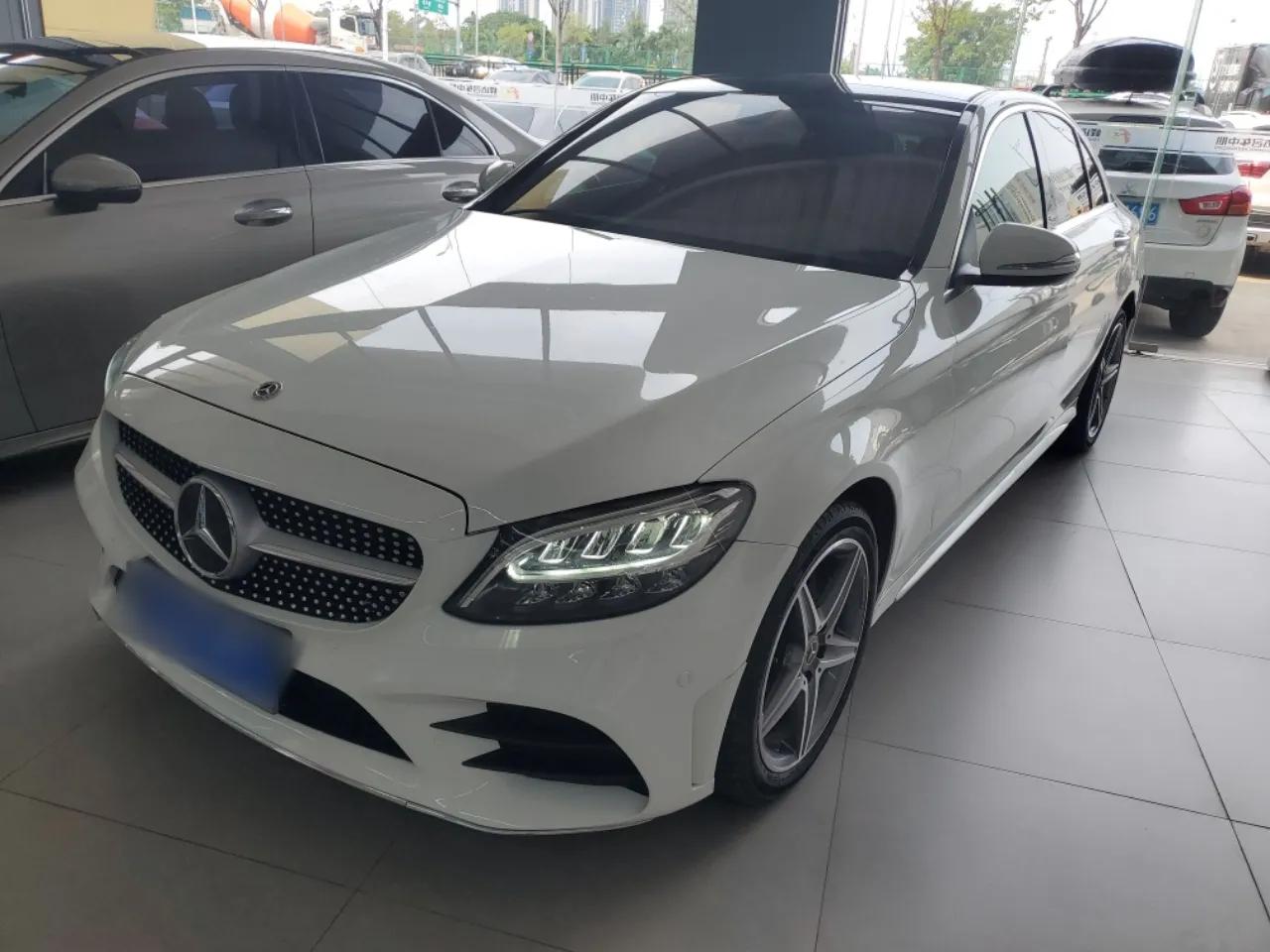 Mercedes-Benz C-Class 2019 C 260 L 4MATIC Sport Edition — миниатюра 1
