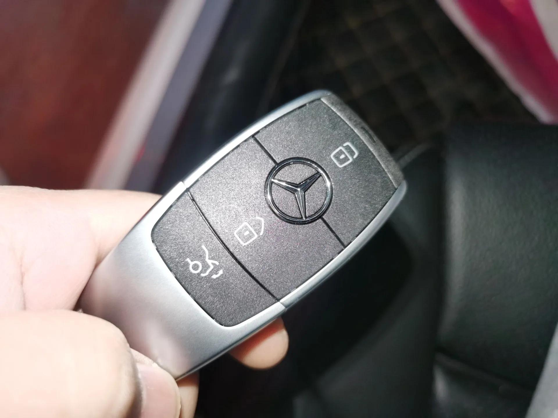Mercedes-Benz C-Class 2020 C 200 L Fashion Edition Sport Version — миниатюра 22