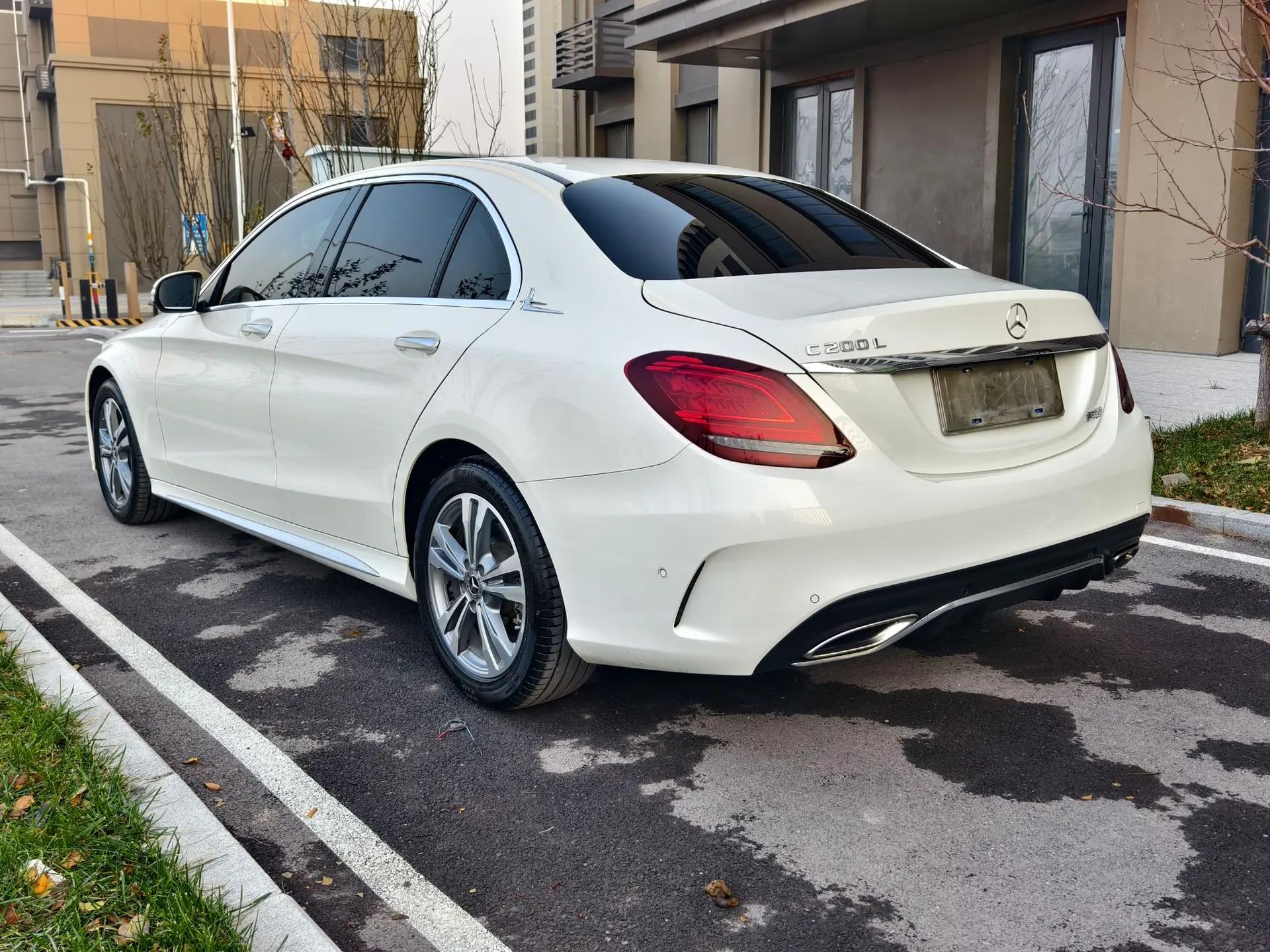 Mercedes-Benz C-Class 2020 C 200 L Fashion Edition Sport Version — миниатюра 10