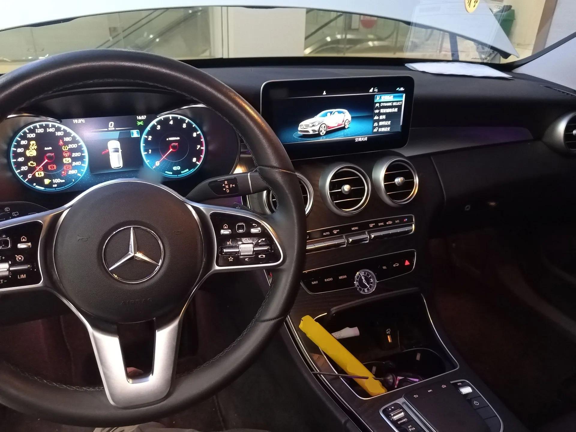 Mercedes-Benz C-Class 2020 Facelifted C 260 Estate — миниатюра 13
