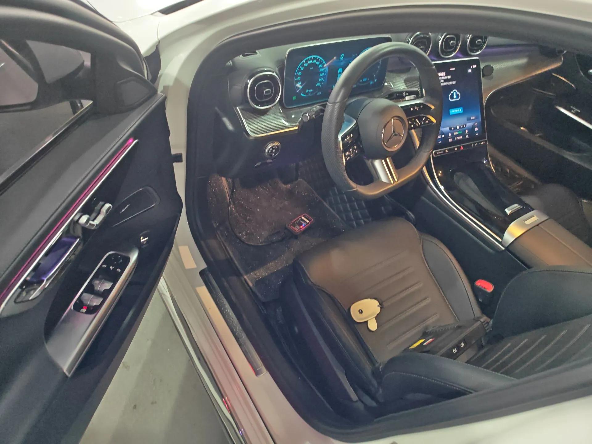 Mercedes-Benz C-Class 2022 Restyled C 200 L Sport Edition — миниатюра 18