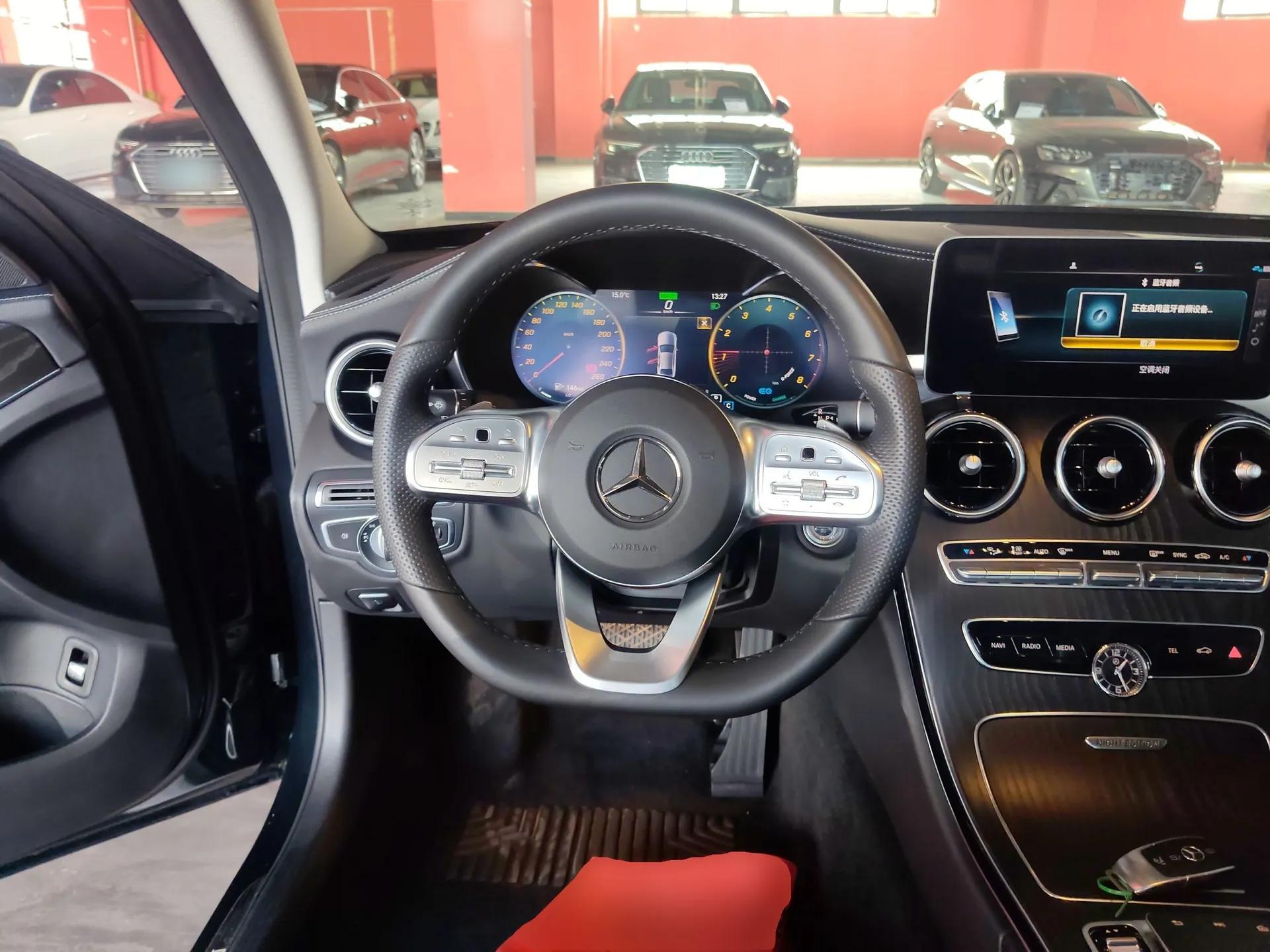 Mercedes-Benz C-Class 2021 C 260 L Sport Edition Star Collection — миниатюра 14
