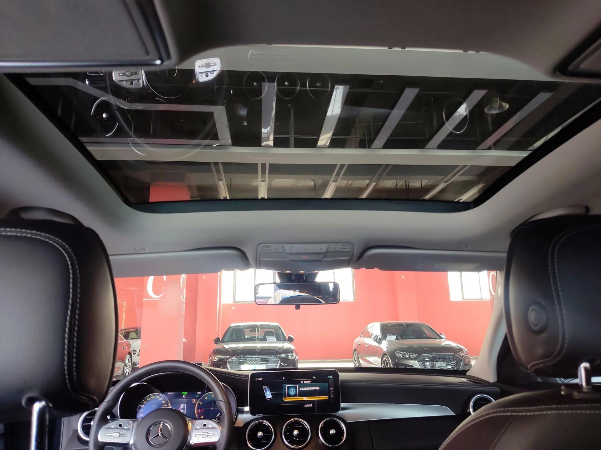Mercedes-Benz C-Class 2021 C 260 L Sport Edition Star Collection — миниатюра 21