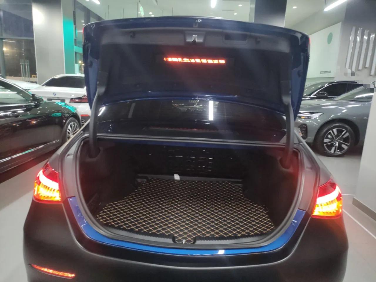 Mercedes-Benz C-Class 2022 Restyled C 200 L Sport Edition — миниатюра 22