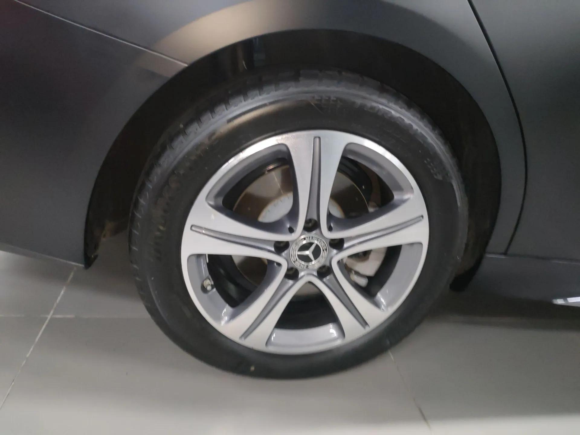 Mercedes-Benz C-Class 2022 Restyled C 200 L Sport Edition — миниатюра 10