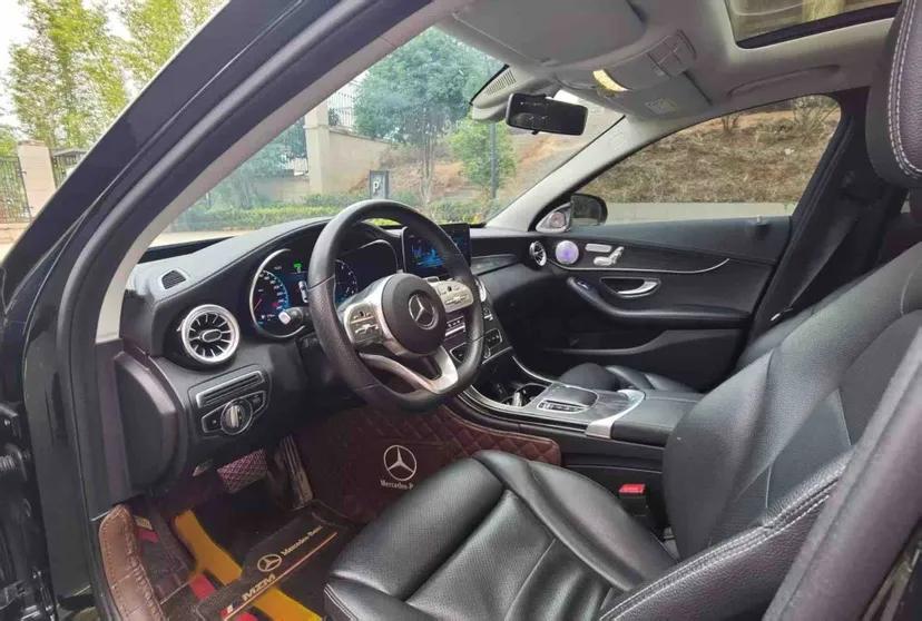 Mercedes-Benz C-Class 2021 C 260 L Sport Edition Star Collection — миниатюра 11
