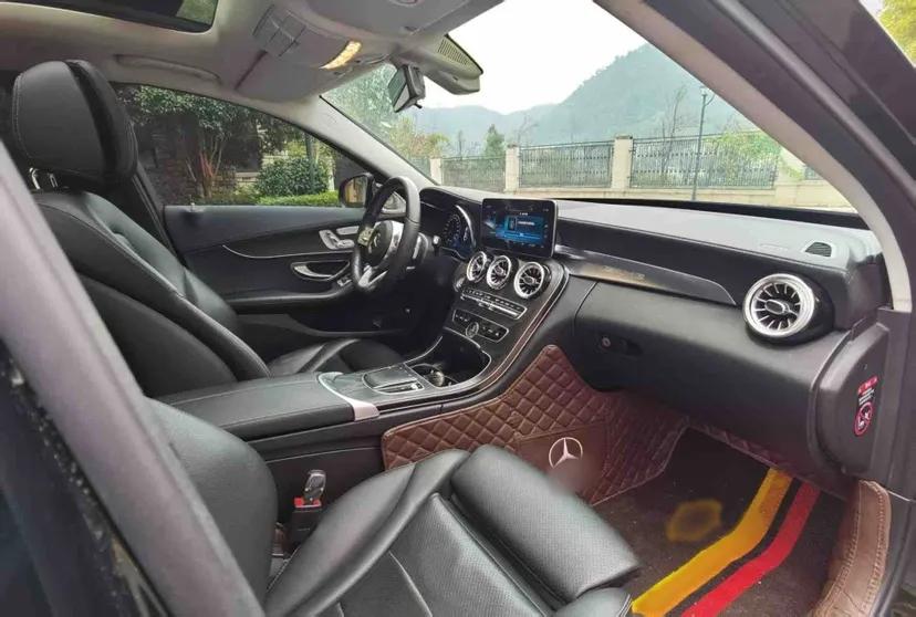 Mercedes-Benz C-Class 2021 C 260 L Sport Edition Star Collection — миниатюра 14