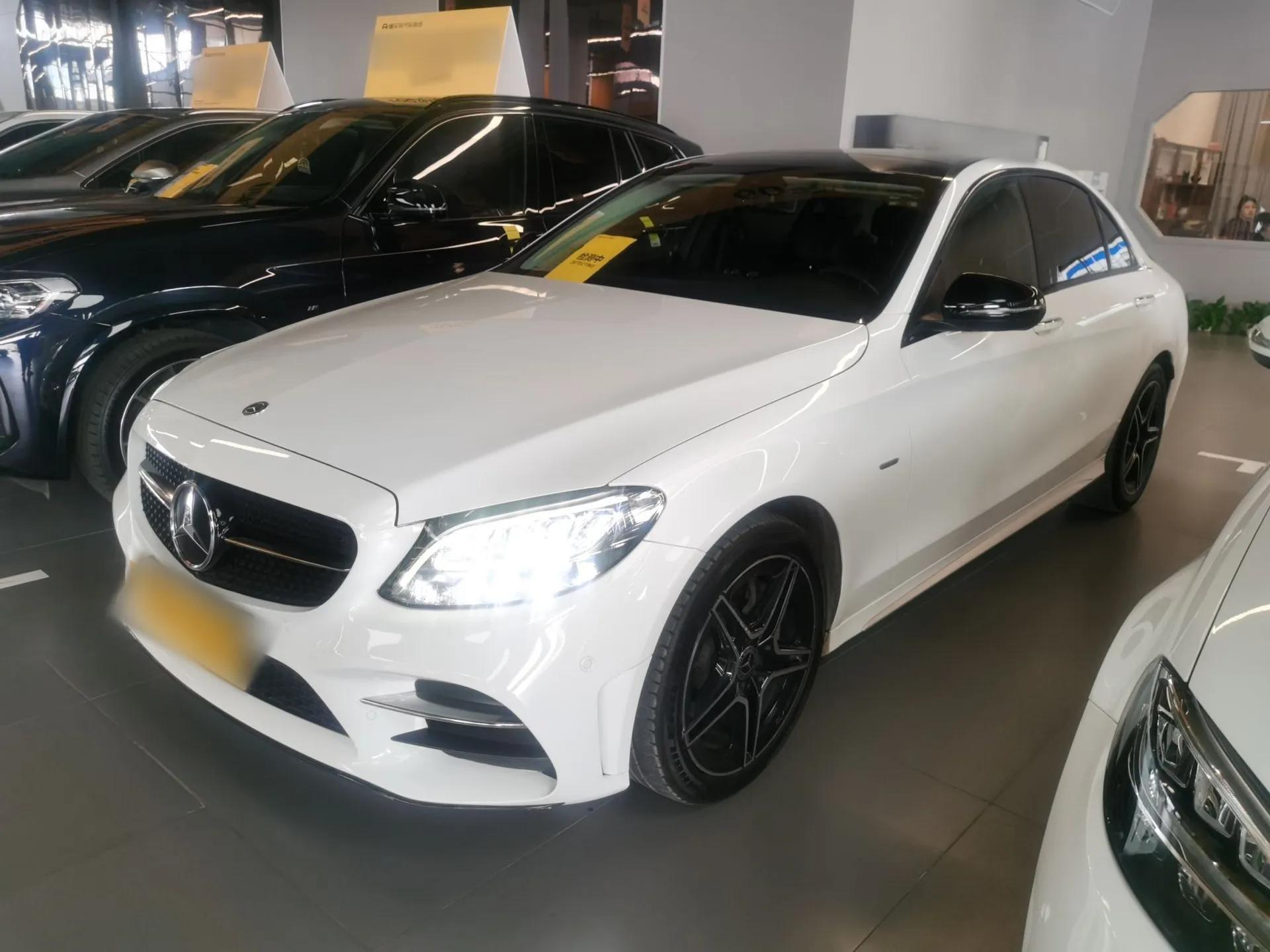 Mercedes-Benz C-Class 2021 C 260 L Sport Edition Star Collection — миниатюра 1
