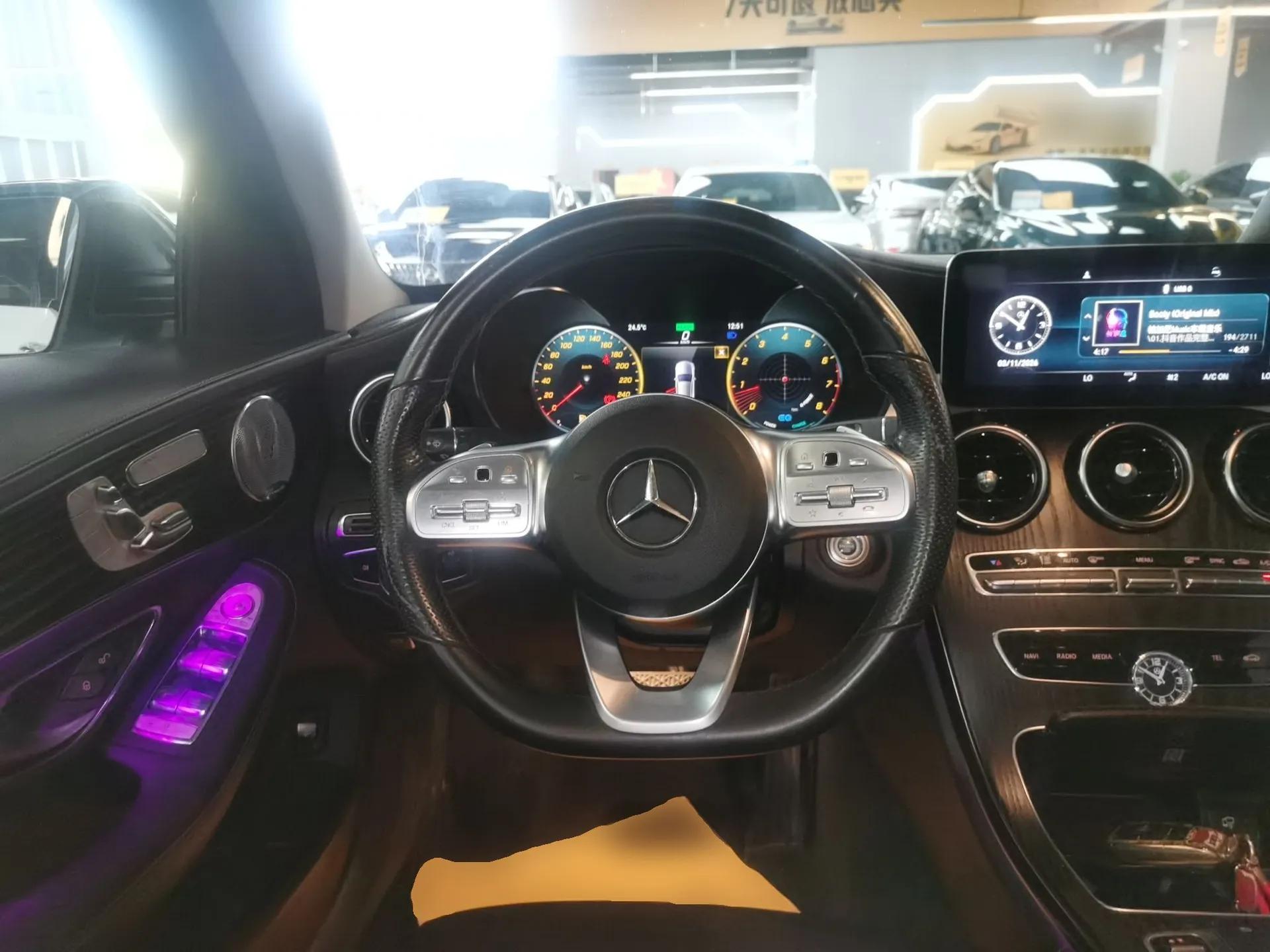 Mercedes-Benz C-Class 2021 C 260 L Sport Edition Star Collection — миниатюра 14