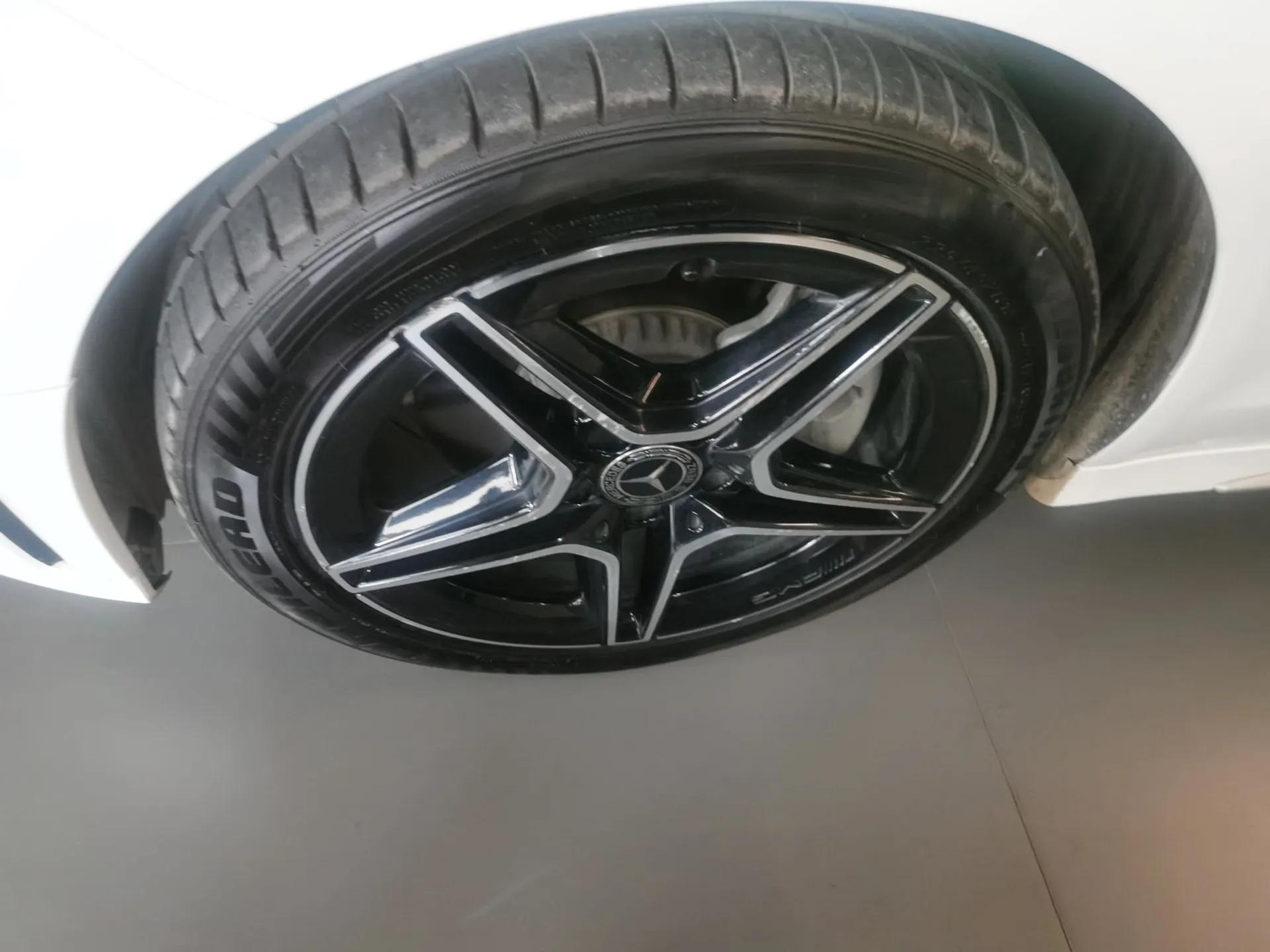 Mercedes-Benz C-Class 2021 C 260 L Sport Edition Star Collection — миниатюра 8