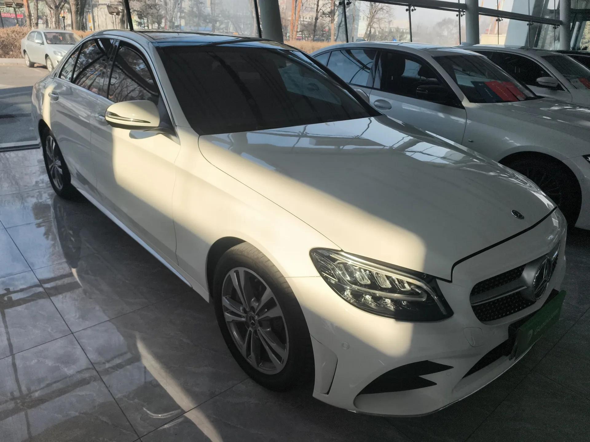 Mercedes-Benz C-Class 2021 C 200 L Fashion Edition Sport Version — миниатюра 3