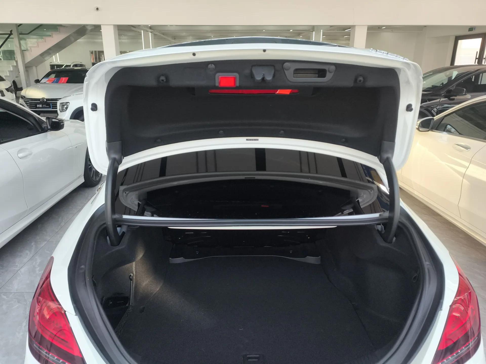 Mercedes-Benz C-Class 2021 C 200 L Fashion Edition Sport Version — миниатюра 22