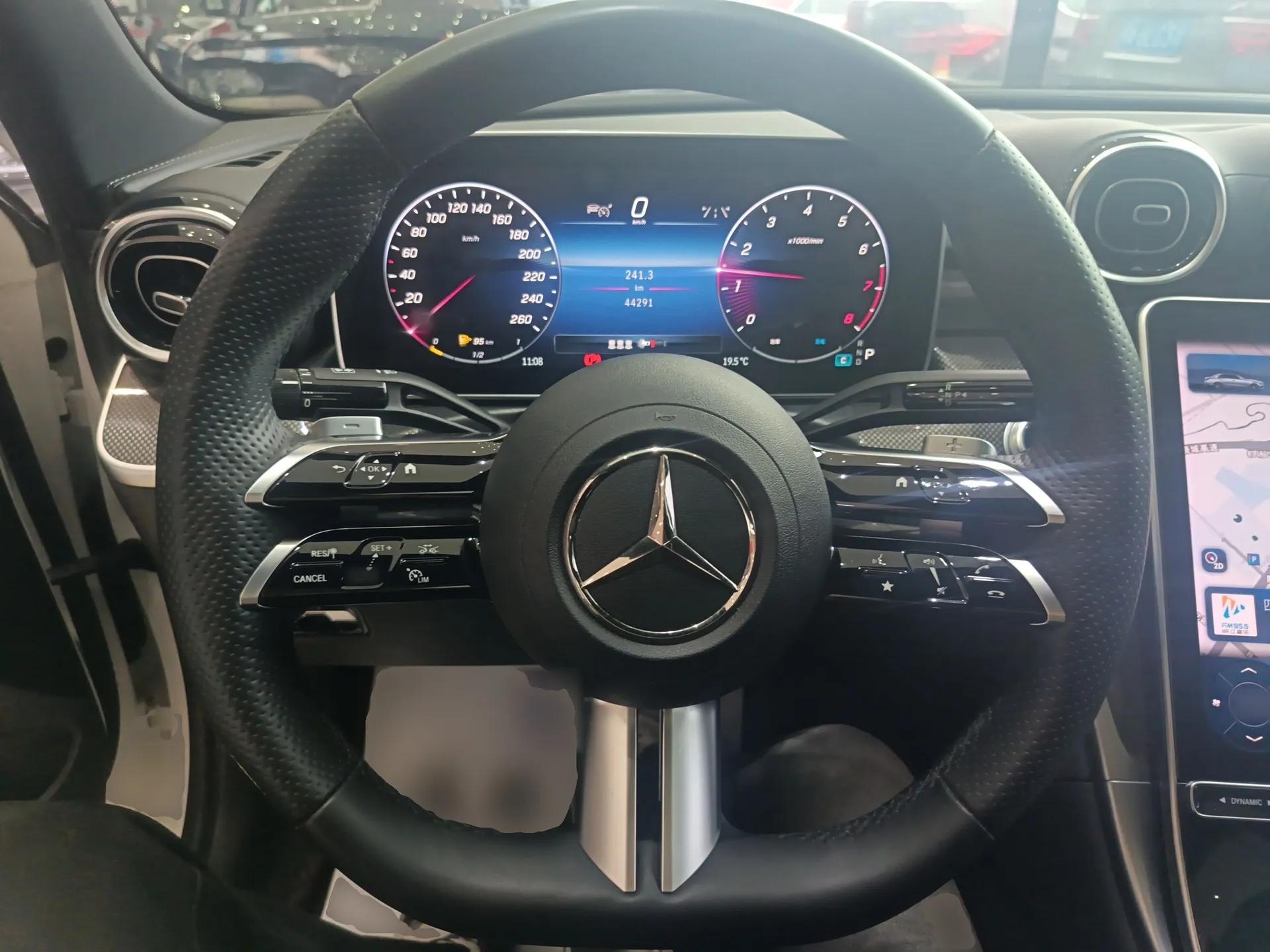 Mercedes-Benz C-Class 2023 C 200 L Sport Edition — миниатюра 13
