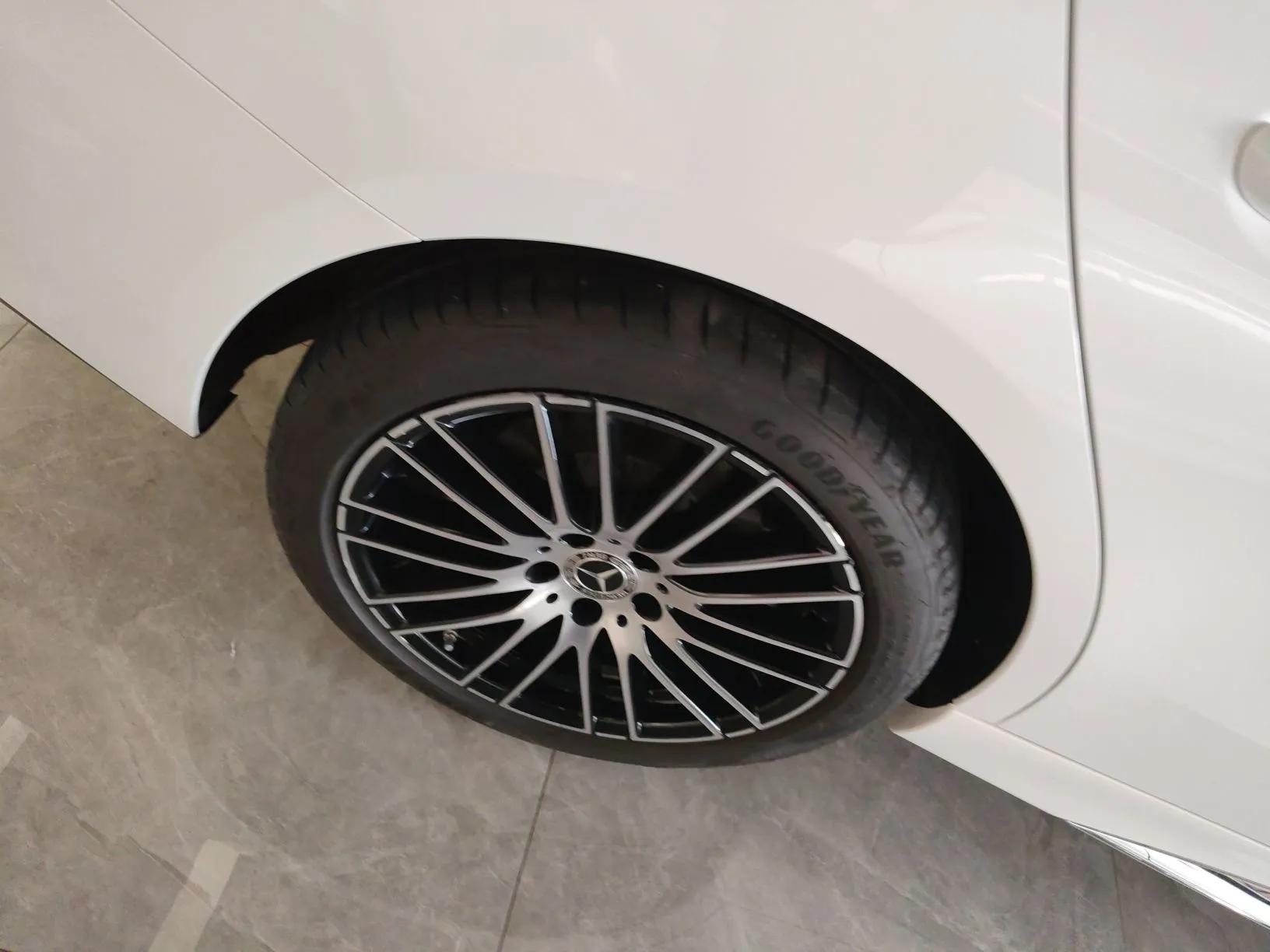 Mercedes-Benz C-Class 2024 C 200 L Sport Edition — миниатюра 10
