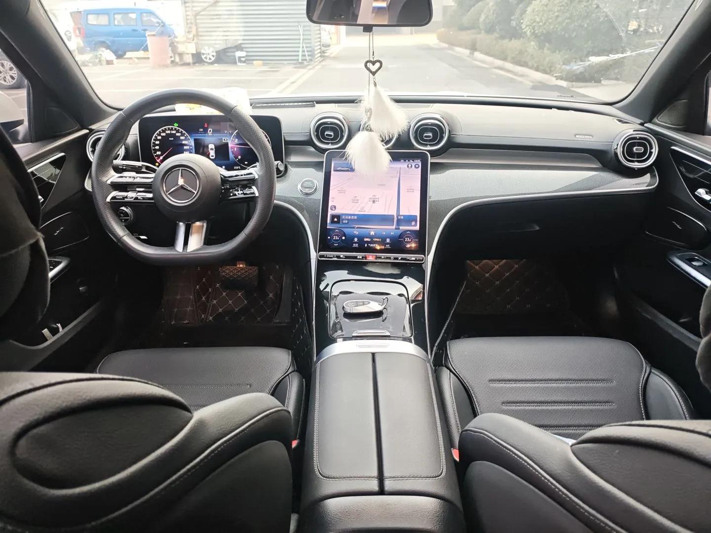 Mercedes-Benz C-Class 2023 Second Facelift C 260 L Sport Edition — миниатюра 13
