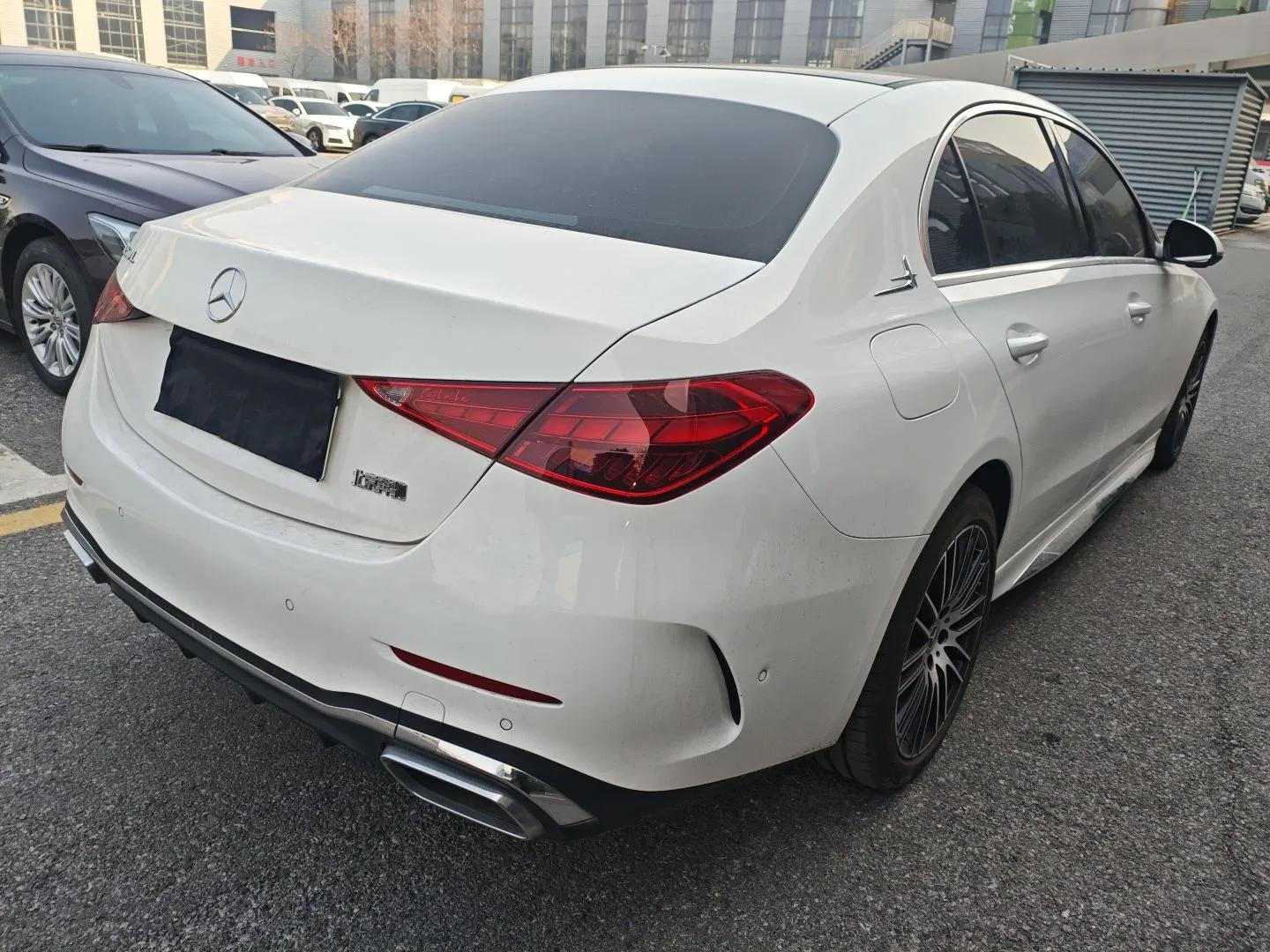 Mercedes-Benz C-Class 2023 Second Facelift C 260 L Sport Edition — миниатюра 6