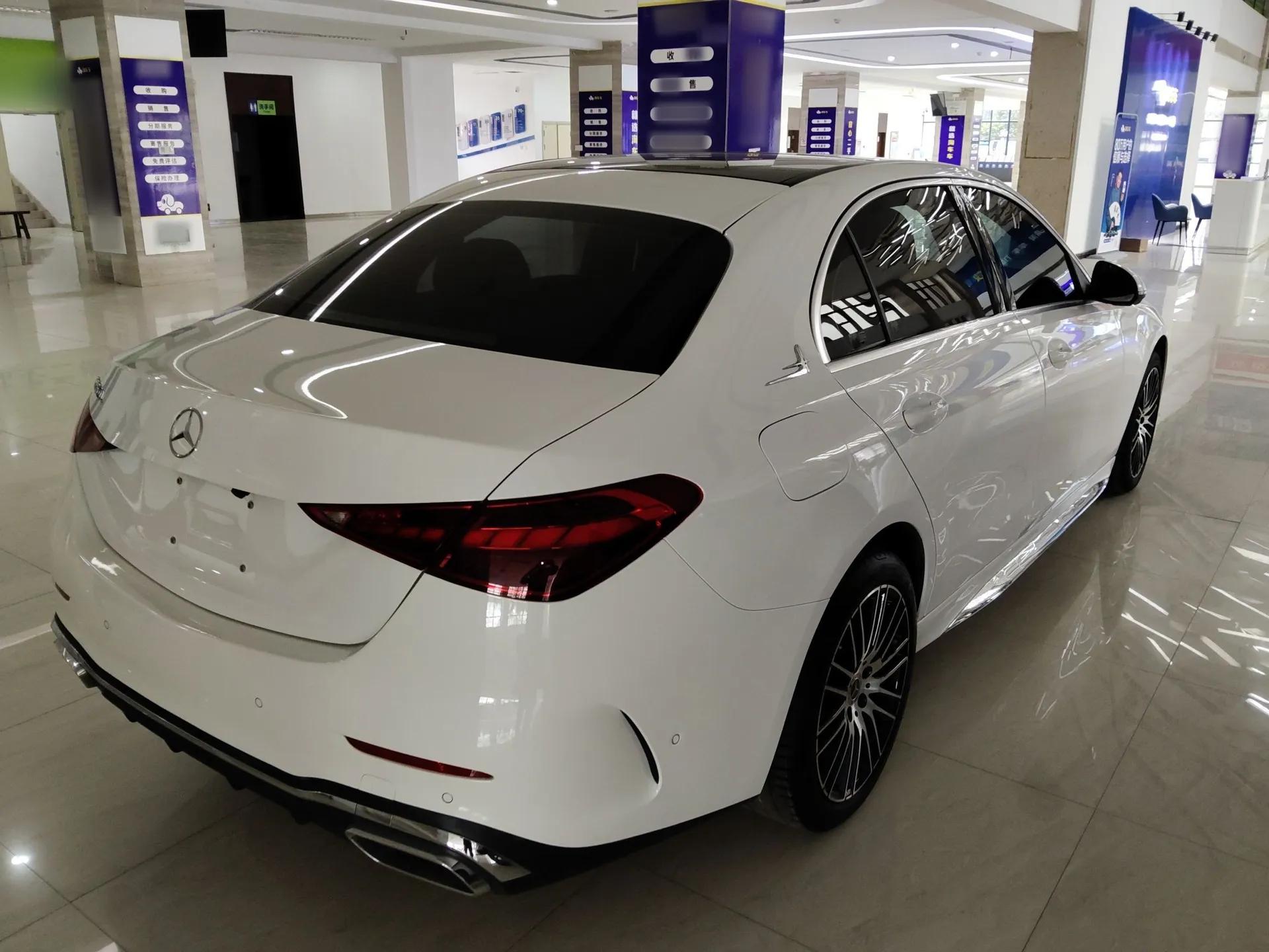 Mercedes-Benz C-Class 2023 Second Facelift C 260 L Sport Edition — миниатюра 6
