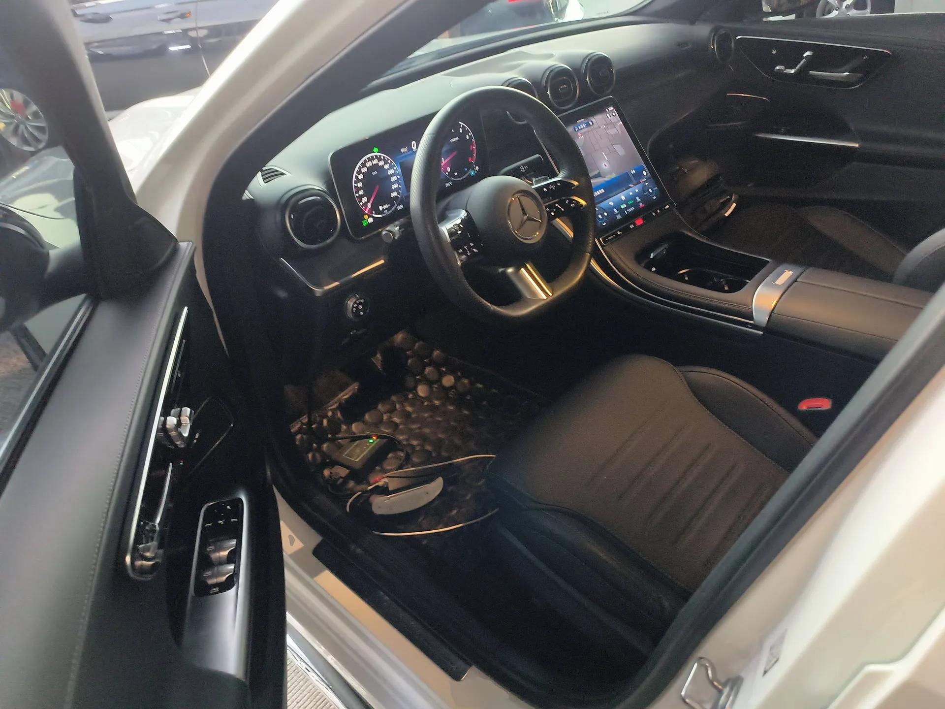 Mercedes-Benz C-Class 2023 Revised C 200 L Sport Edition — миниатюра 19
