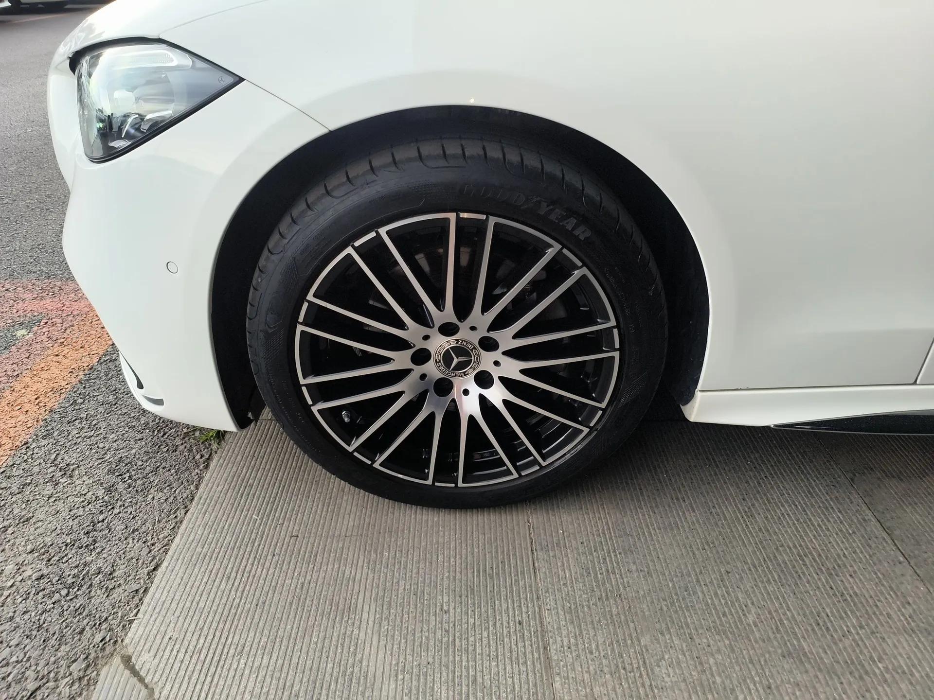 Mercedes-Benz C-Class 2023 Revised C 200 L Sport Edition — миниатюра 8