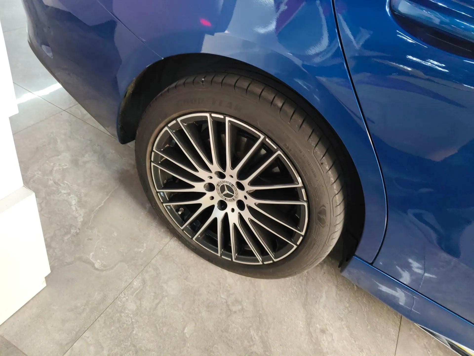 Mercedes-Benz C-Class 2023 C 260 L Sport Edition — миниатюра 10