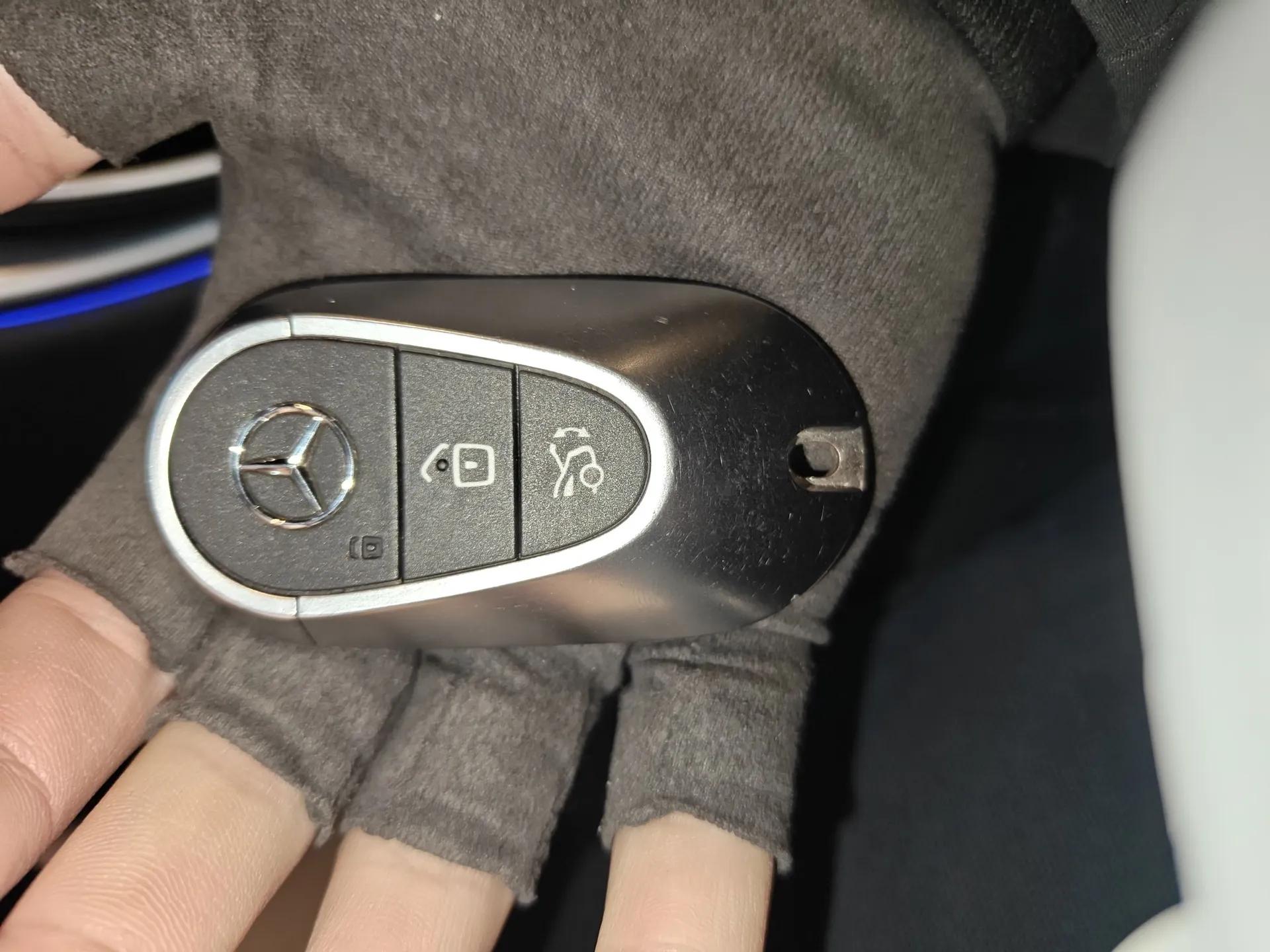 Mercedes-Benz C-Class 2022 Restyled C 260 L Sport Edition — миниатюра 12