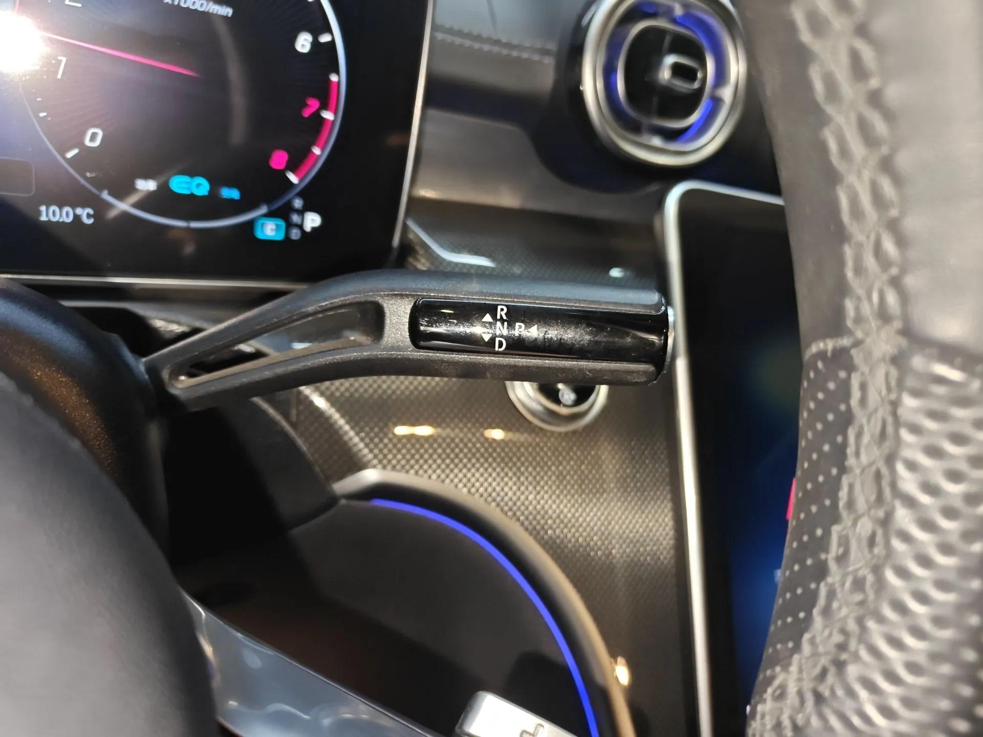 Mercedes-Benz C-Class 2022 Restyled C 260 L Sport Edition — миниатюра 17