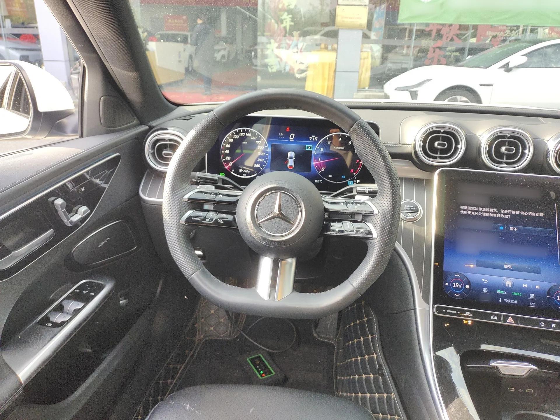 Mercedes-Benz C-Class 2024 C 260 L Sport Edition — миниатюра 13