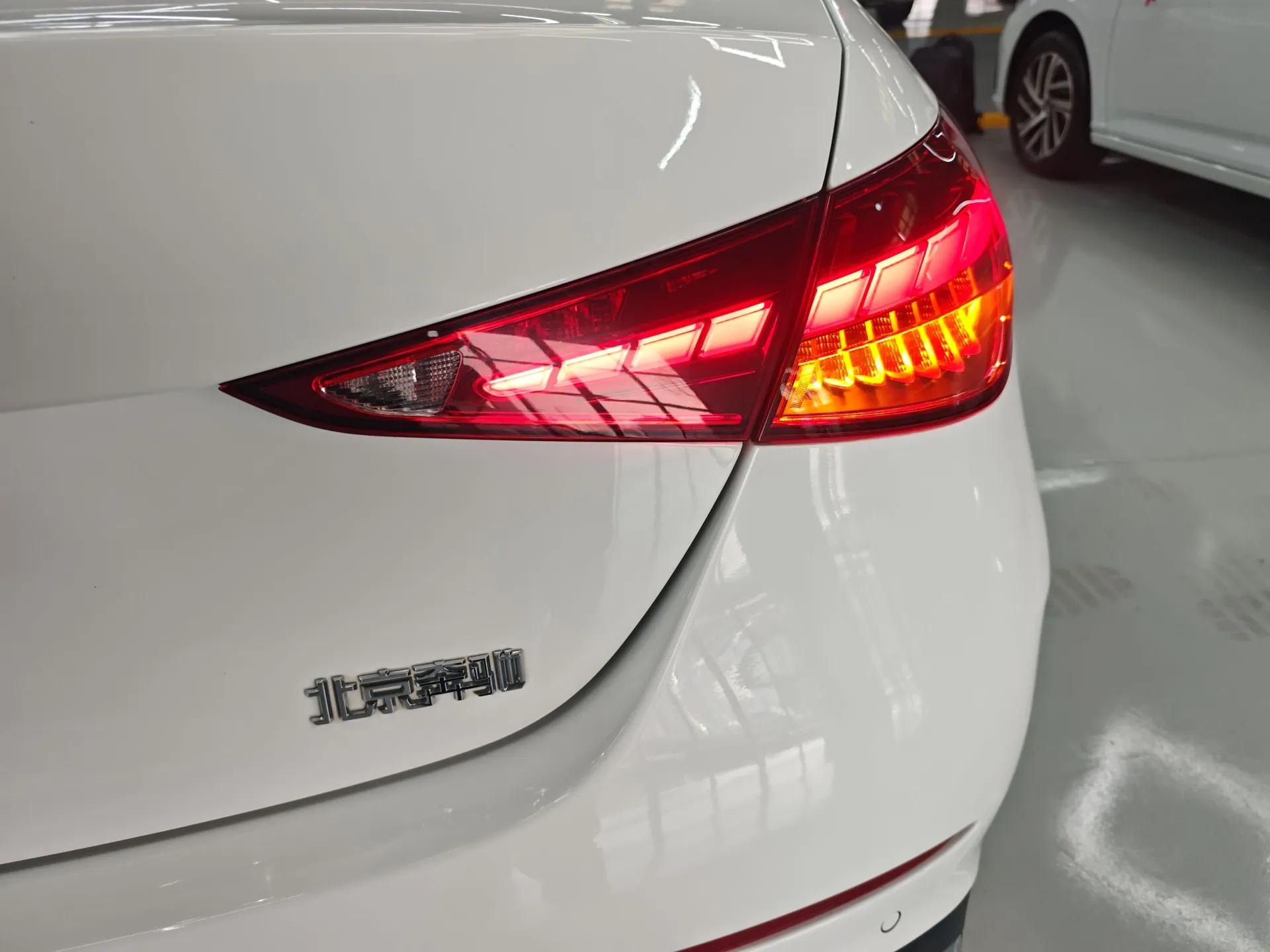 Mercedes-Benz C-Class 2023 Revised C 200 L Sport Edition — миниатюра 7