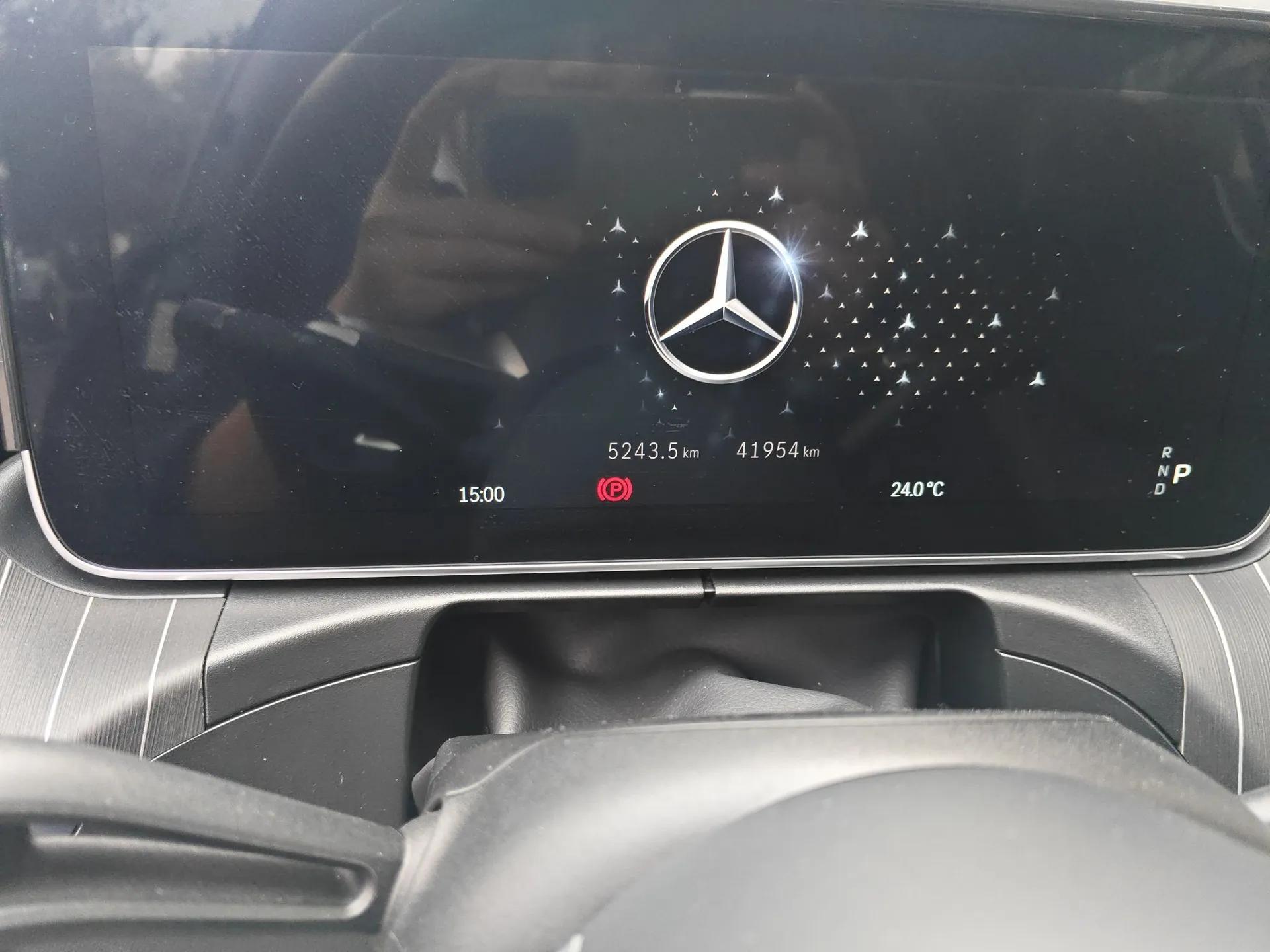 Mercedes-Benz C-Class 2023 C 260 L Bright Night Sports Edition — миниатюра 11