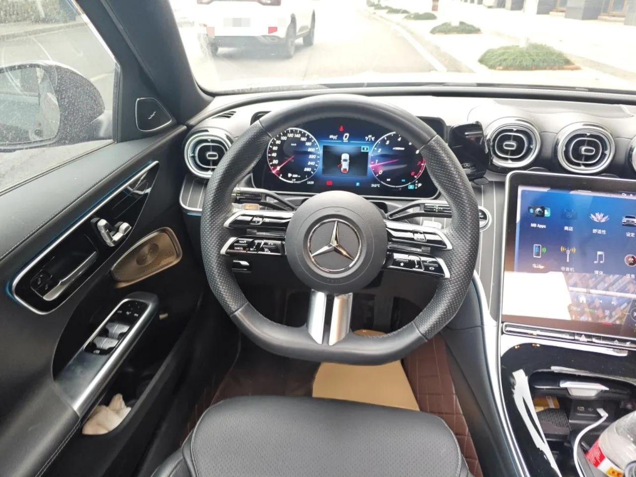 Mercedes-Benz C-Class 2023 C 260 L Bright Night Sports Edition — миниатюра 9
