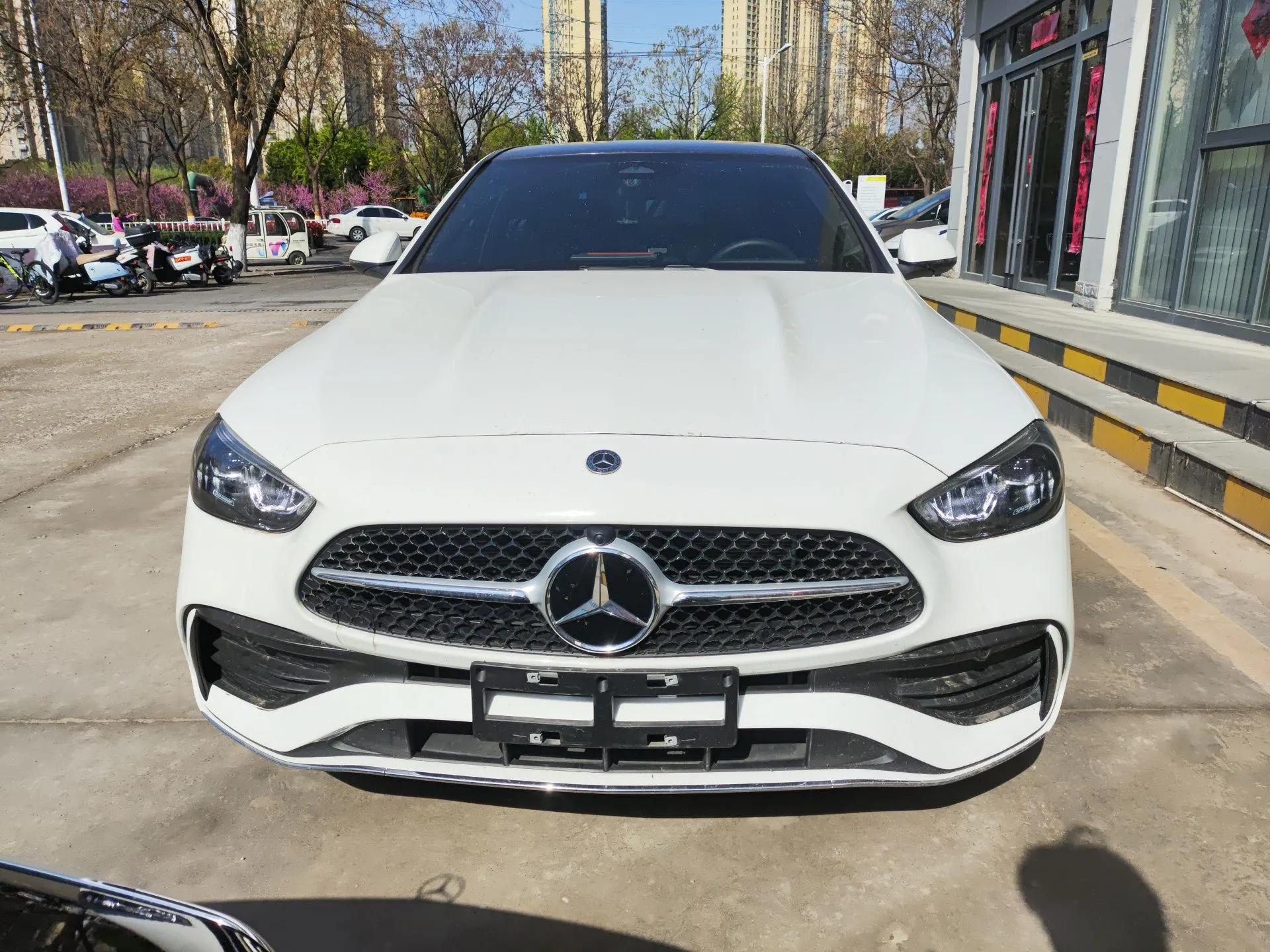 Mercedes-Benz C-Class 2024 Second Facelift C 260 L Sport Edition — миниатюра 2