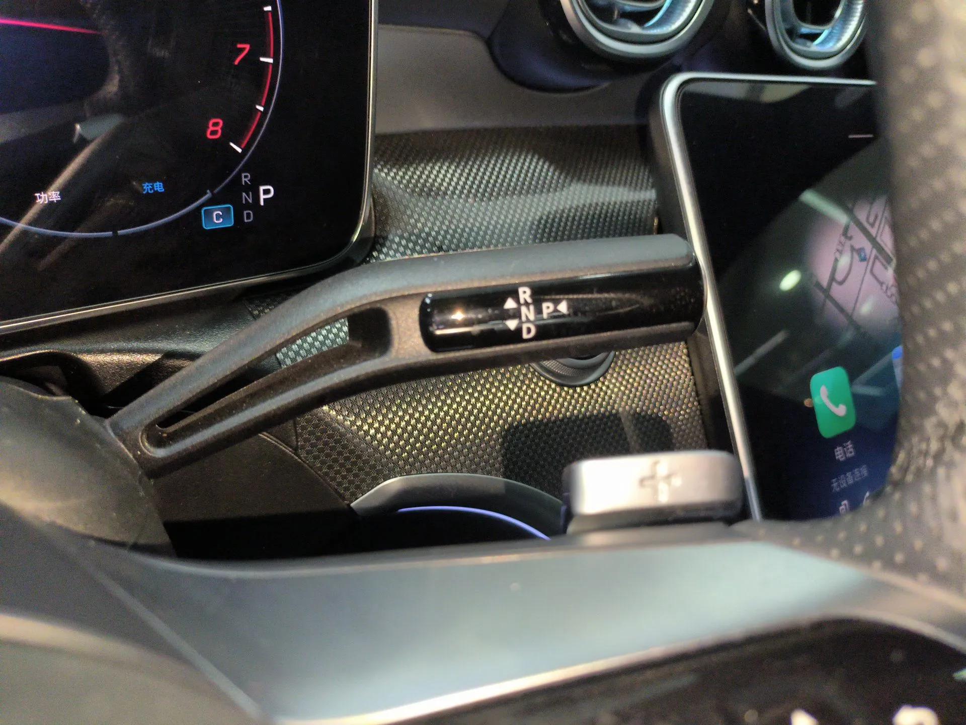 Mercedes-Benz C-Class 2025 C 260 L Obsidian Night Sport Edition — миниатюра 17