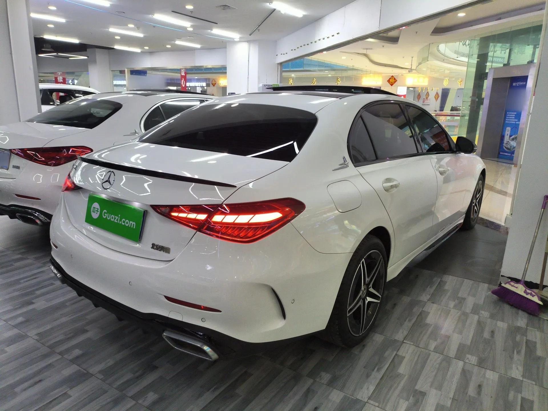 Mercedes-Benz C-Class 2025 C 260 L Obsidian Night Sport Edition — миниатюра 6