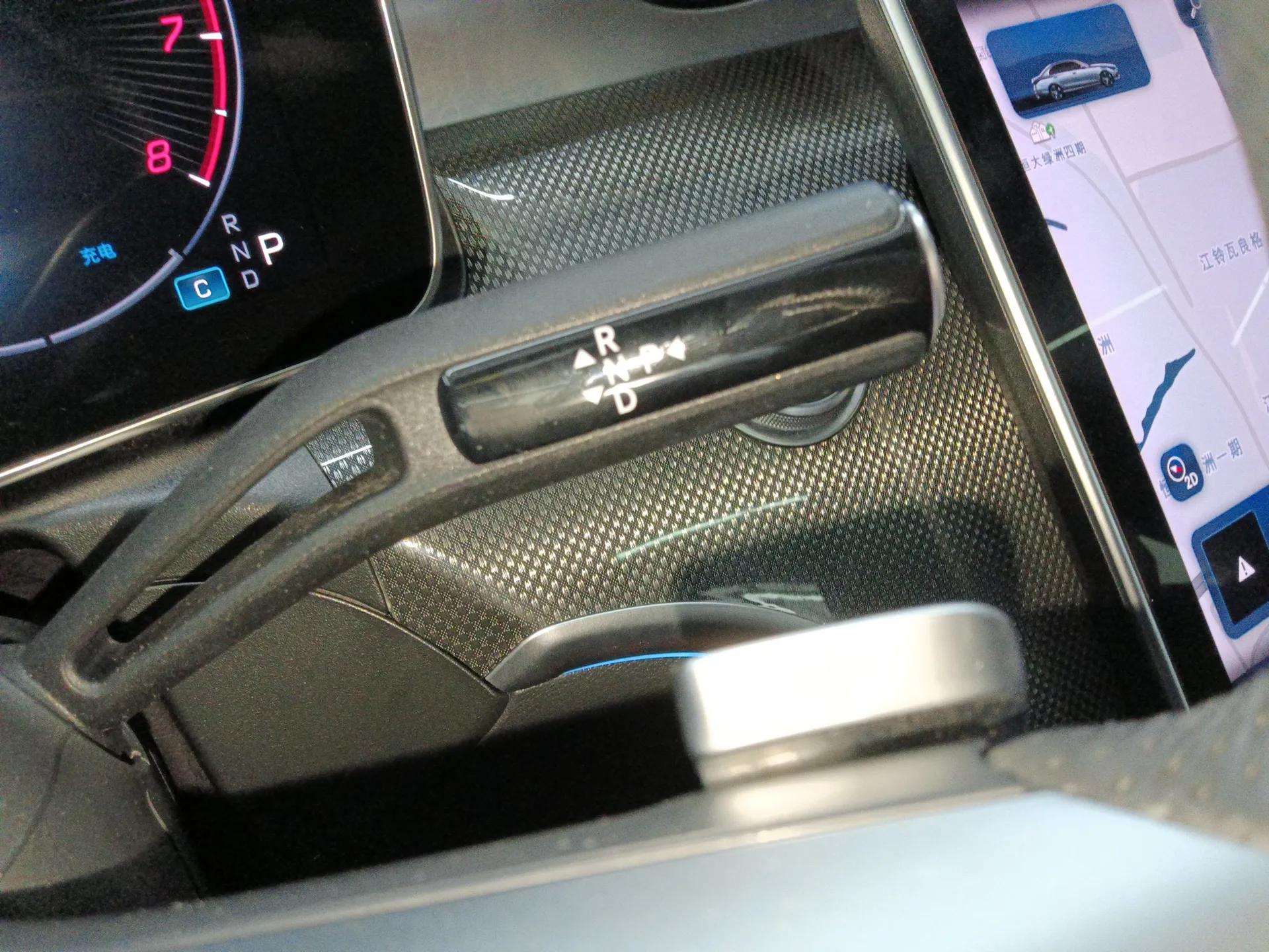Mercedes-Benz C-Class 2024 Restyled C 260 L Sport Edition — миниатюра 17