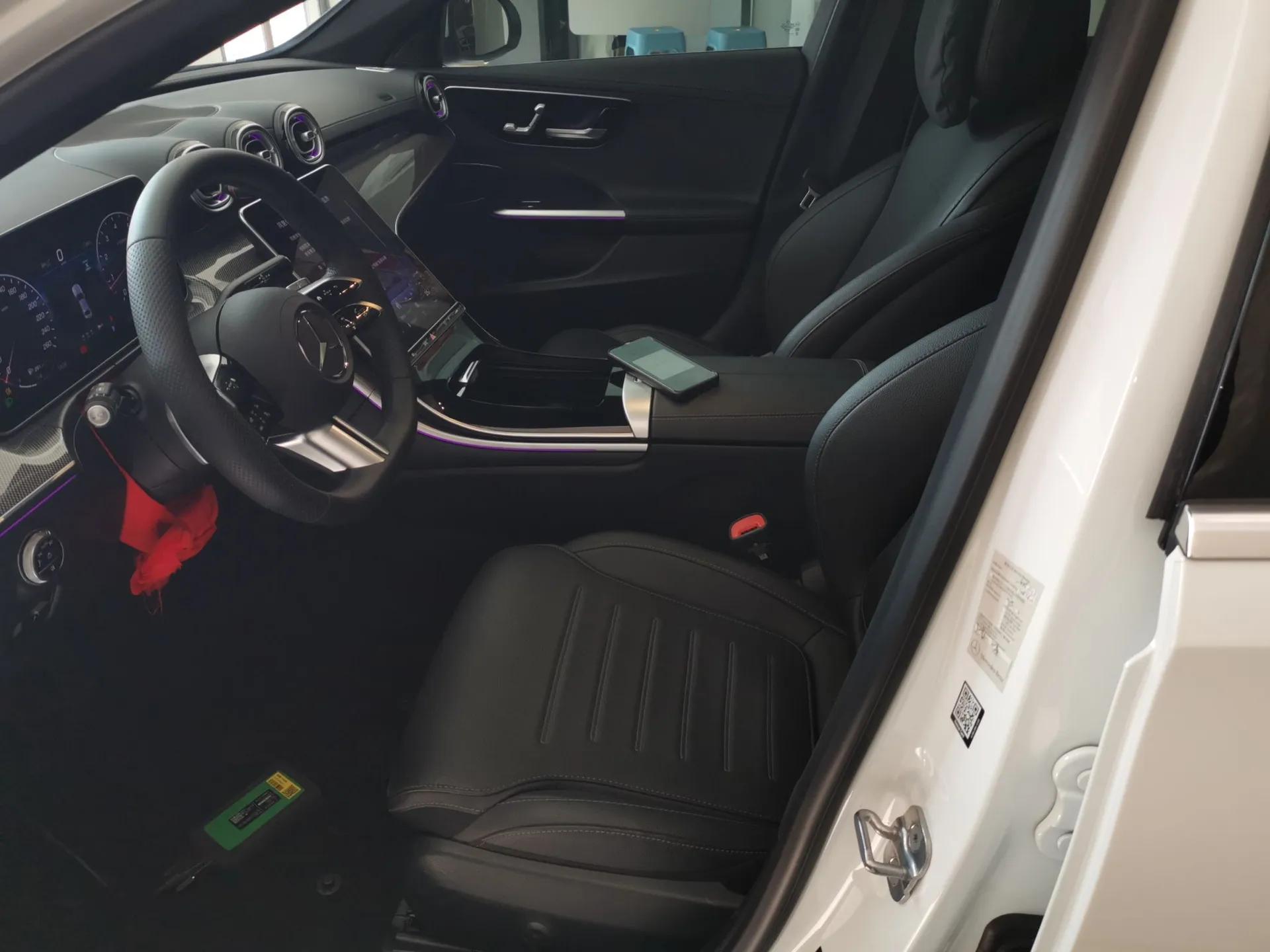 Mercedes-Benz C-Class 2025 C 260 L Sport Edition — миниатюра 18