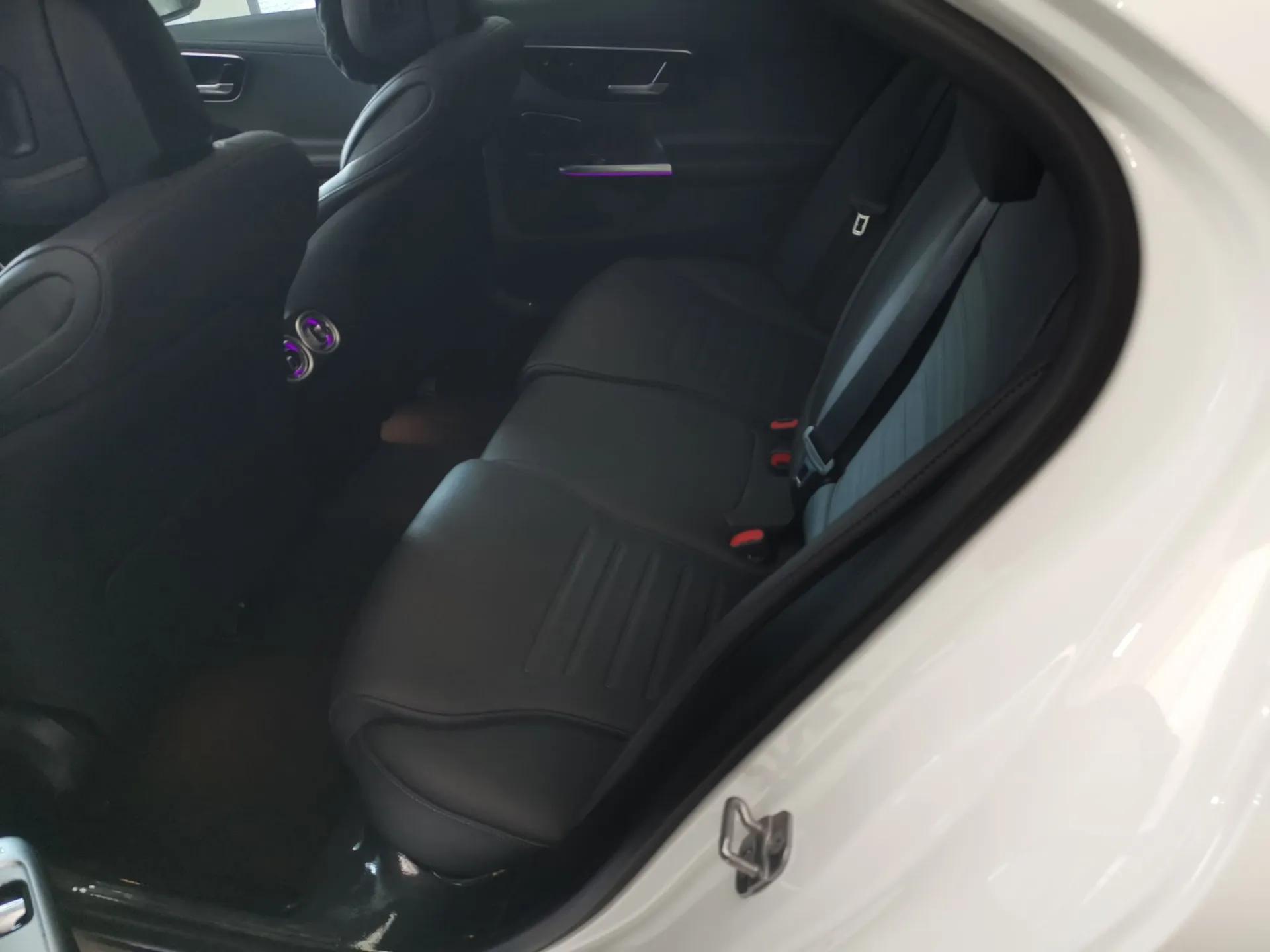 Mercedes-Benz C-Class 2025 C 260 L Sport Edition — миниатюра 20
