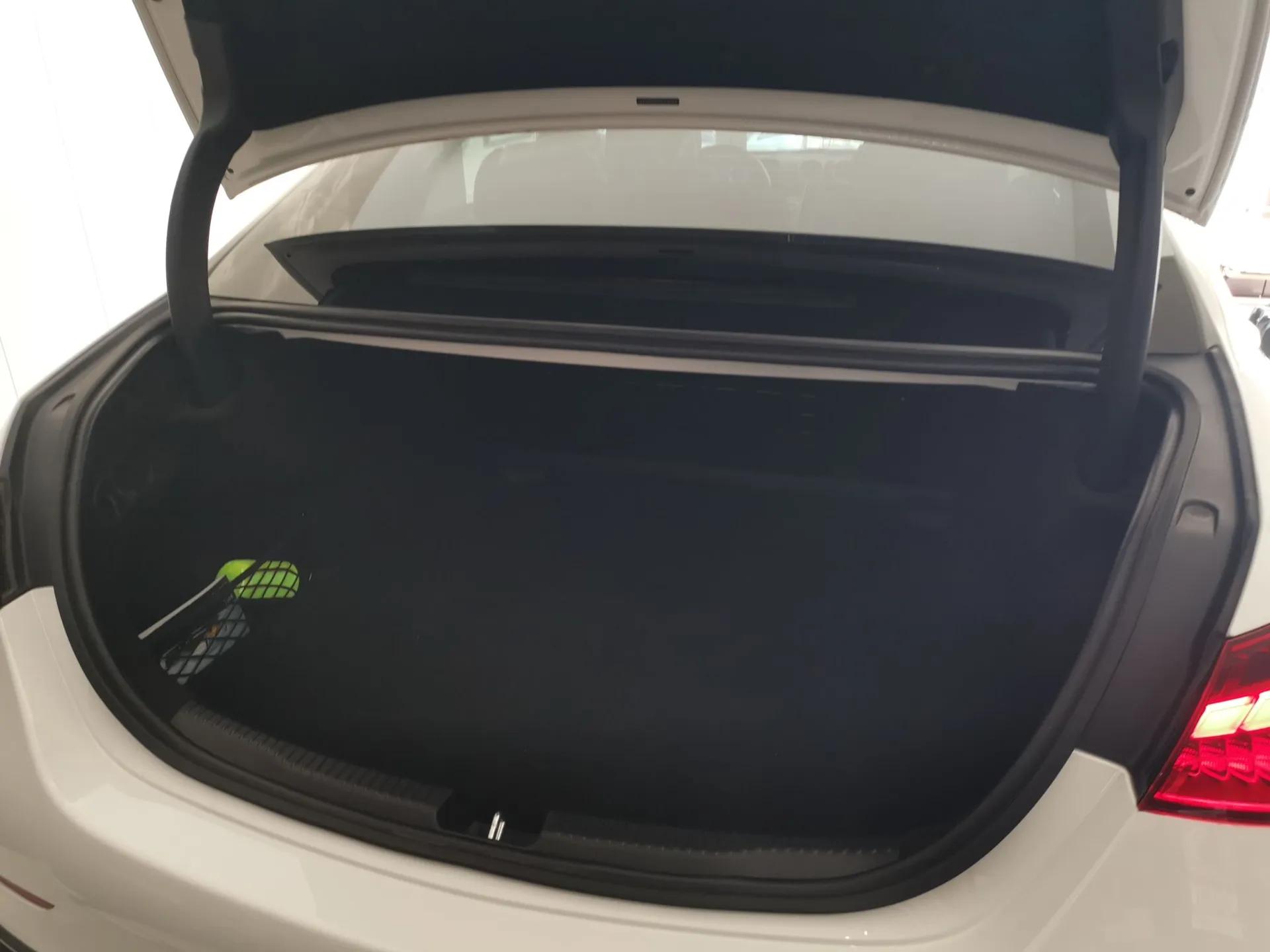Mercedes-Benz C-Class 2025 C 260 L Sport Edition — миниатюра 22