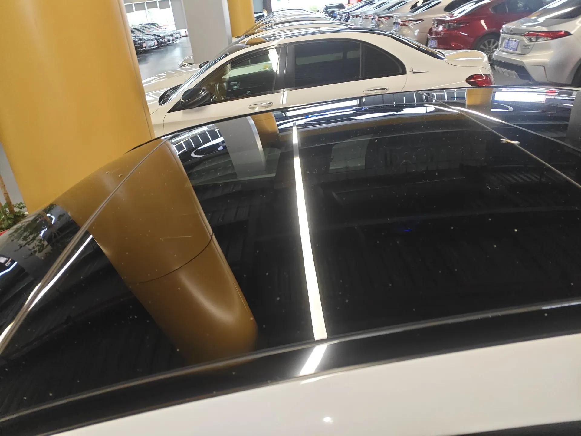 Mercedes-Benz C-Class 2023 C 260 L Bright Night Sports Edition — миниатюра 11