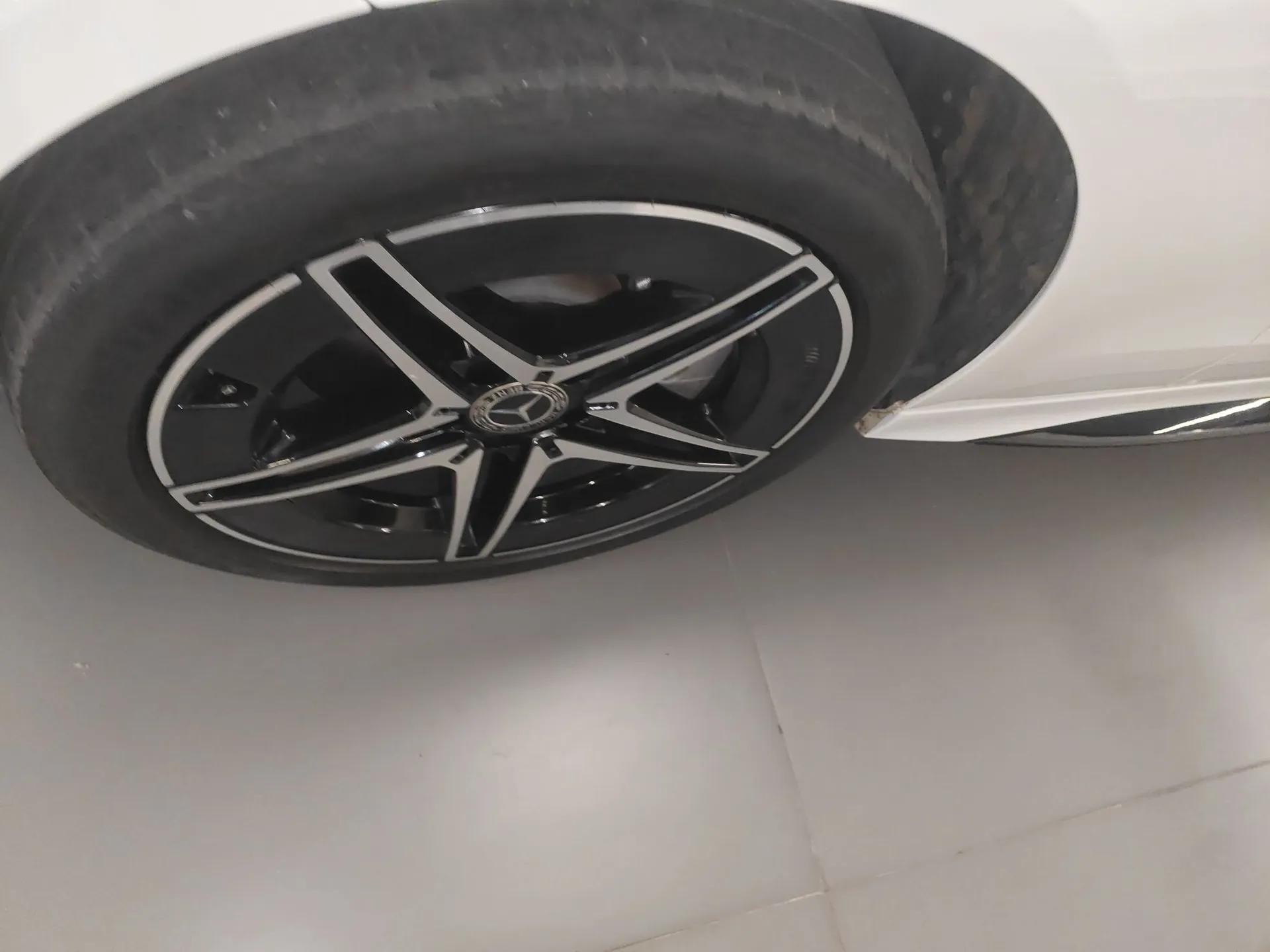 Mercedes-Benz C-Class 2023 C 260 L Bright Night Sports Edition — миниатюра 8