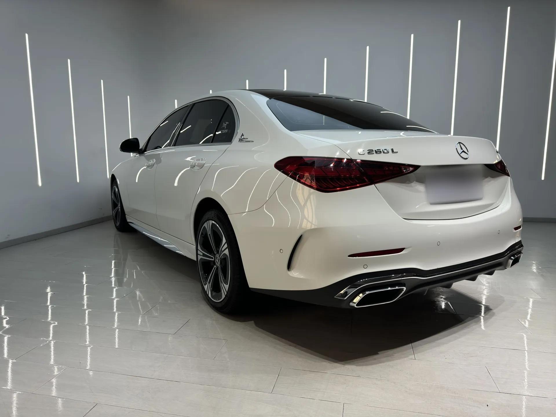 Mercedes-Benz C-Class 2023 C 260 L Sport Edition 4MATIC — миниатюра 3