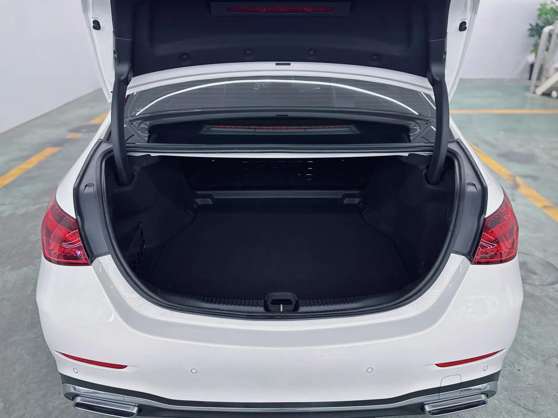Mercedes-Benz C-Class 2024 Restyled C 260 L Sport Edition — миниатюра 15