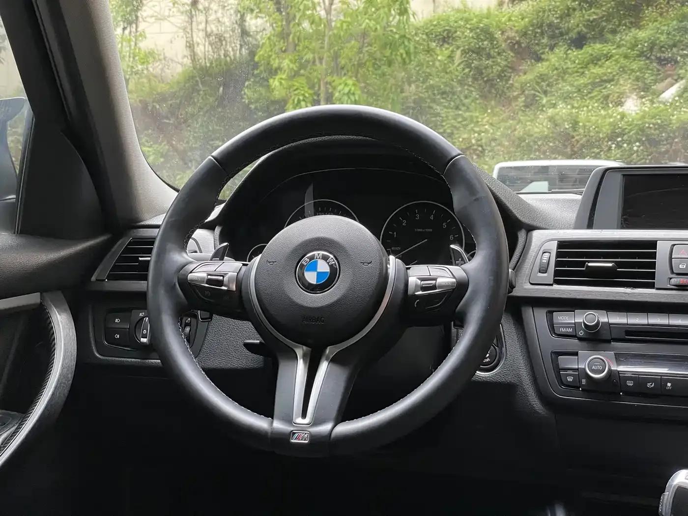 BMW 3 Series 2015 320Li Super Enjoyment Edition Fashion Model — миниатюра 17