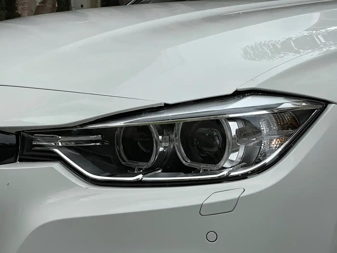 BMW 3 Series 2015 320Li Super Enjoyment Edition Fashion Model — миниатюра 9